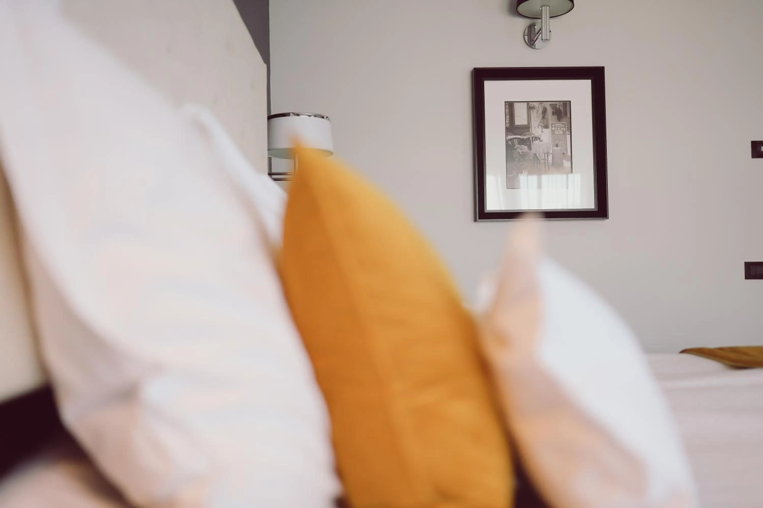 Decorative detail, Bed in Hotel Helen