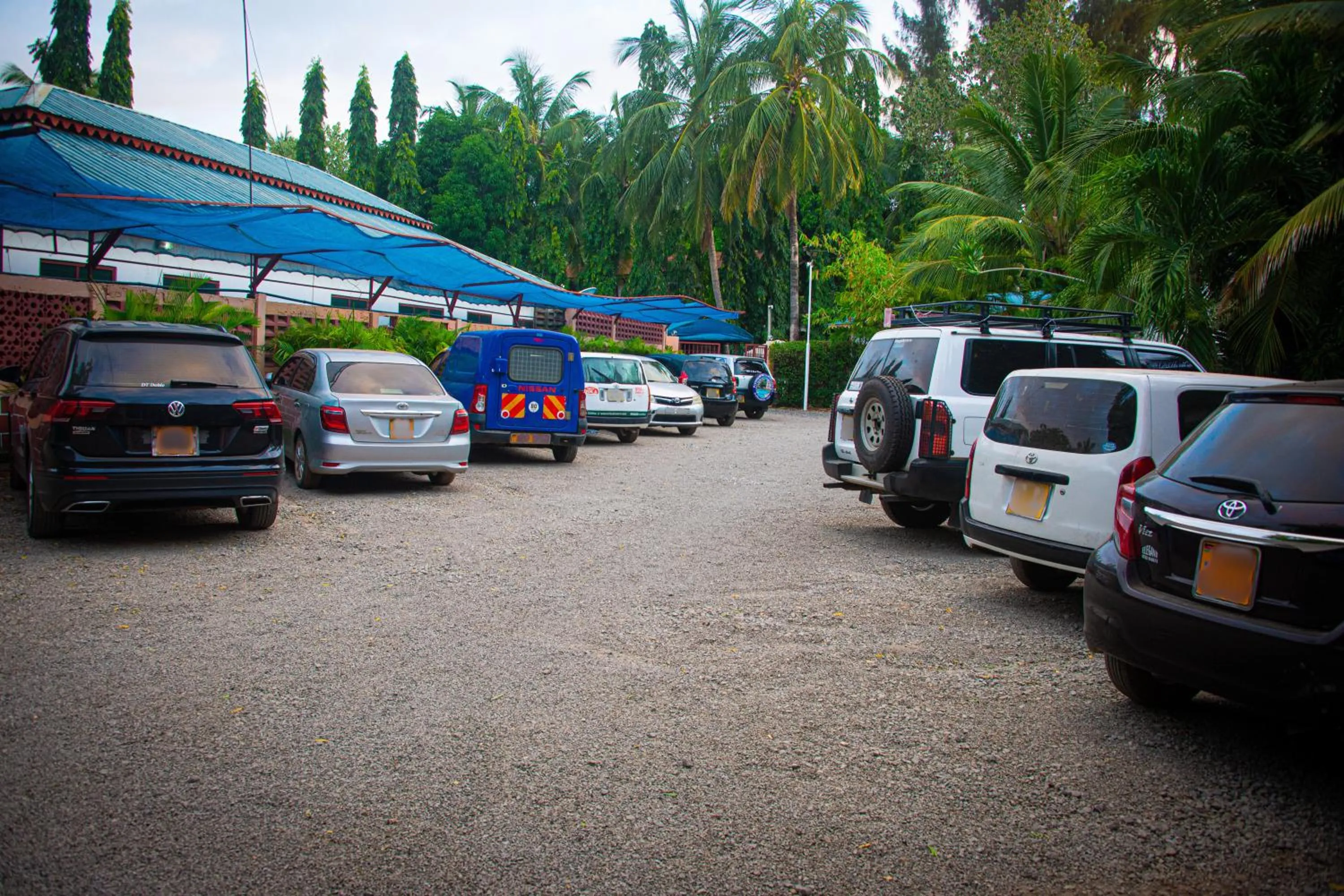 Parking in Premier Guest Residence Hotel