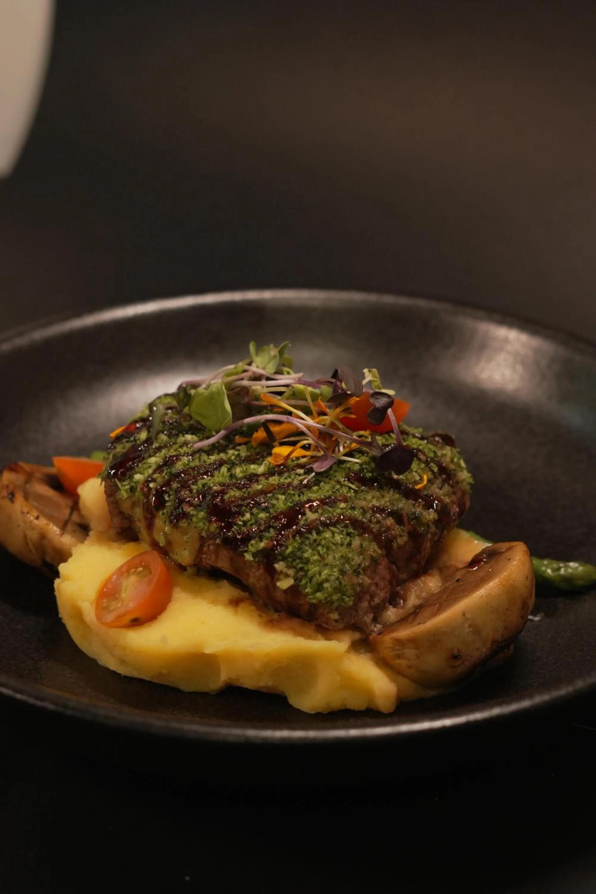 Food and drinks in Hotel Balcones del Estadio