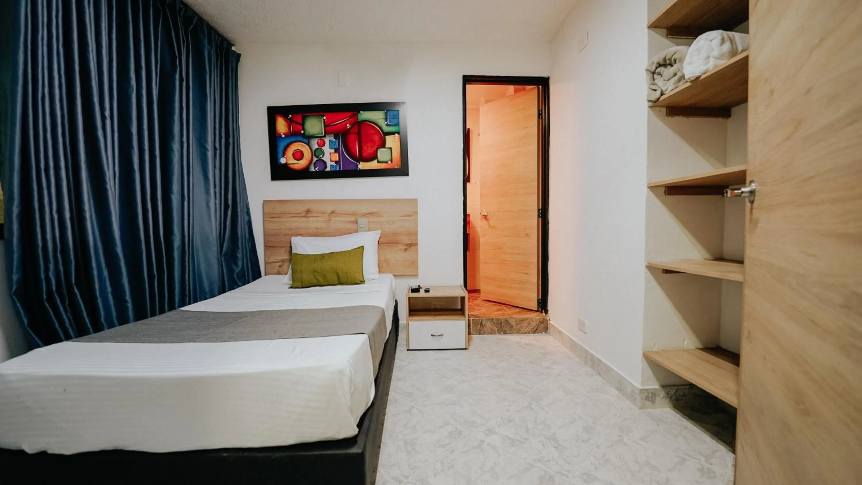 Bedroom, Bed in Hotel Balcones del Estadio