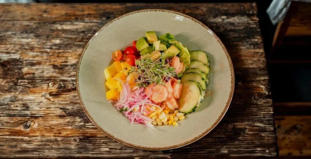 Food and drinks in Hotel Balcones del Estadio