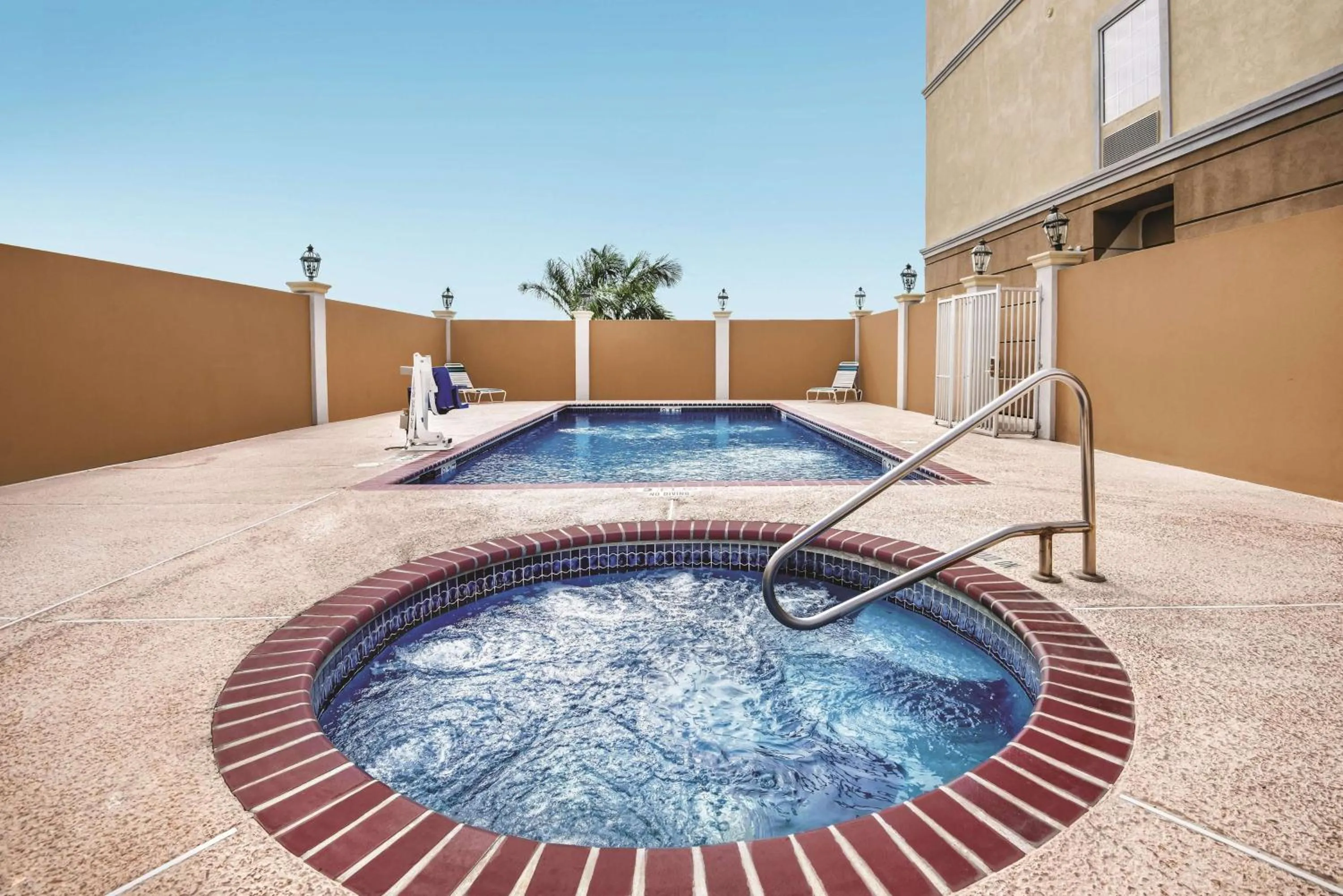 On site in La Quinta Inn & Suites by Wyndham Mercedes Outlet Mall