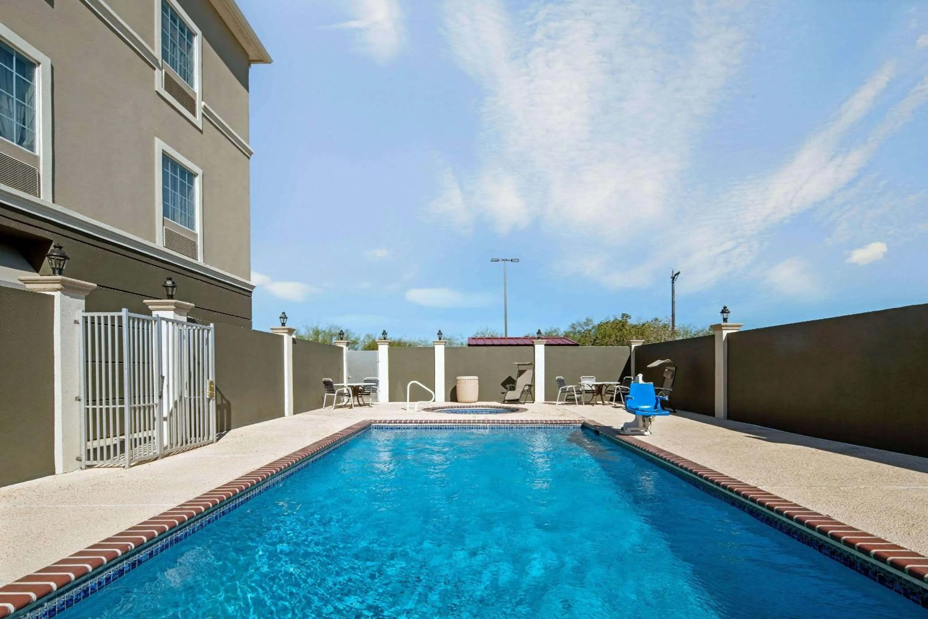 On site in La Quinta Inn & Suites by Wyndham Mercedes Outlet Mall