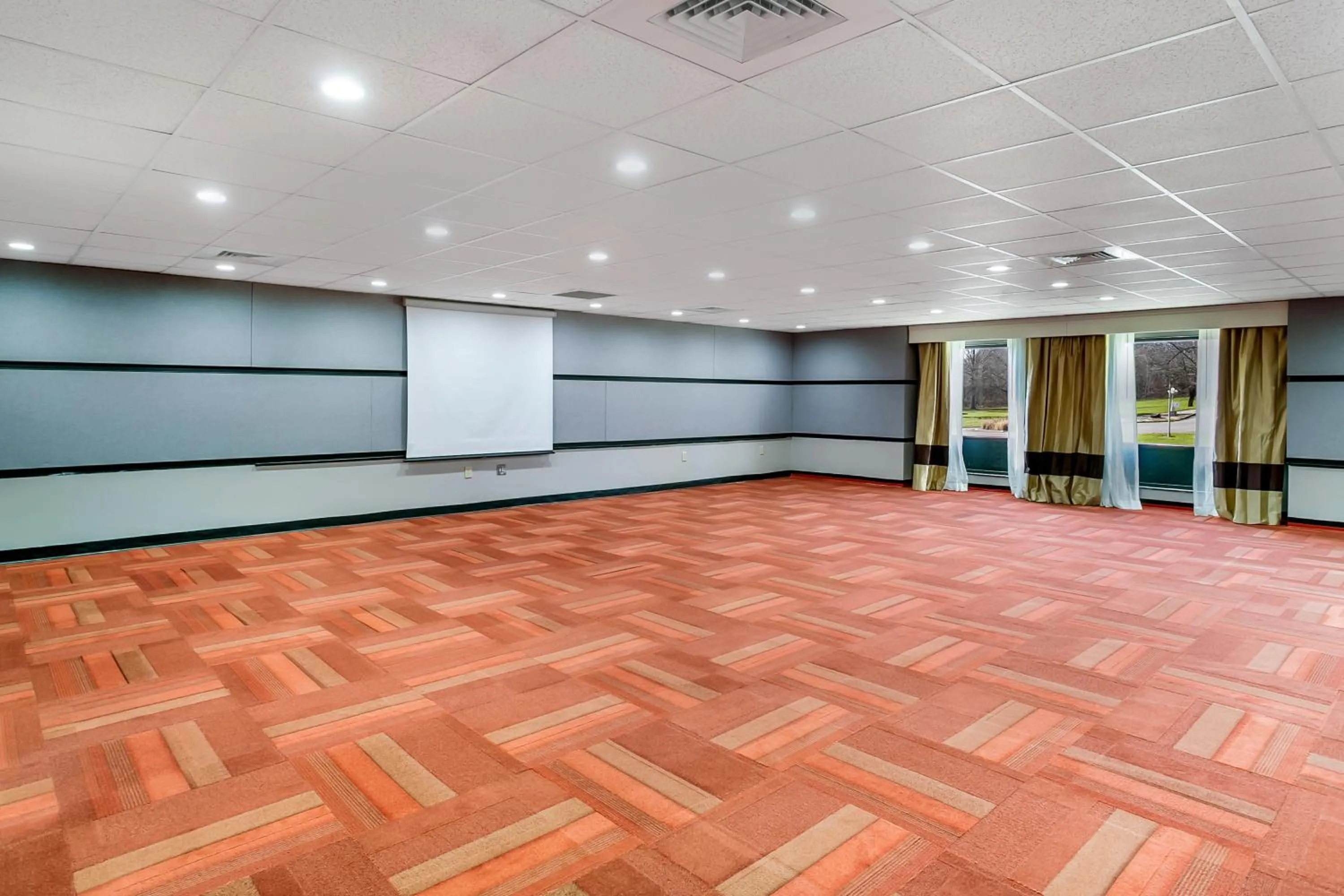 Meeting/conference room in Aspire Hotel and Suites