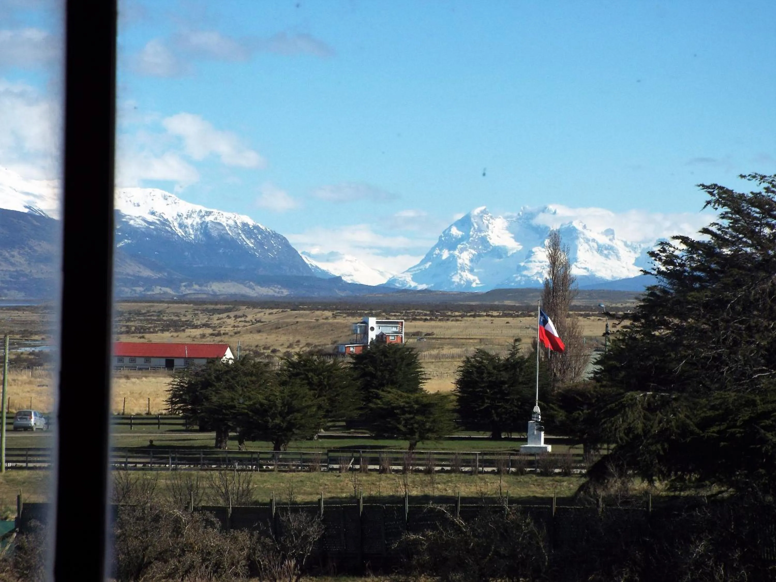 Mountain view in Hotel HD Natales
