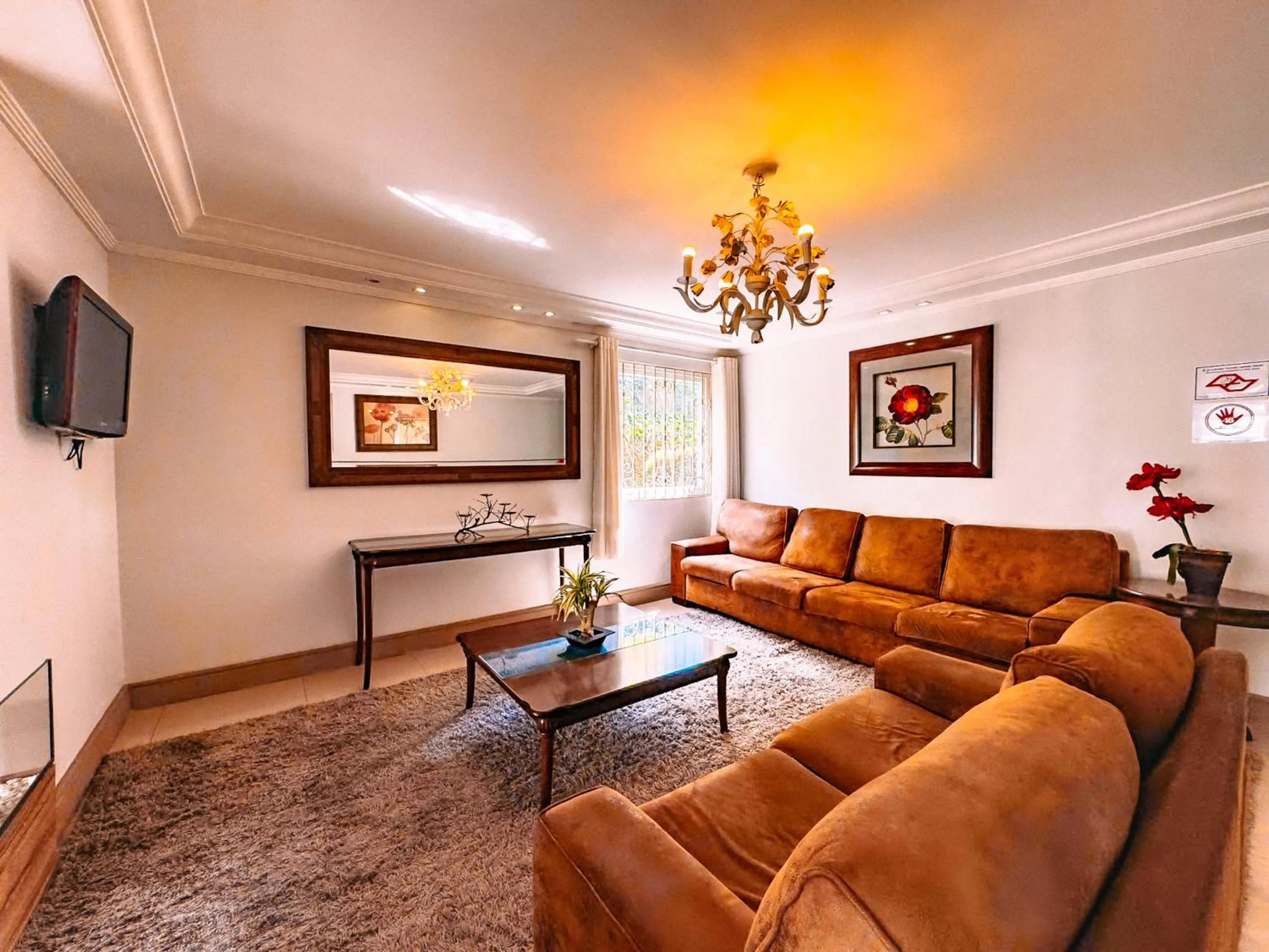 Communal lounge/ TV room in VELINN Pousada Chateau do Luar Prime