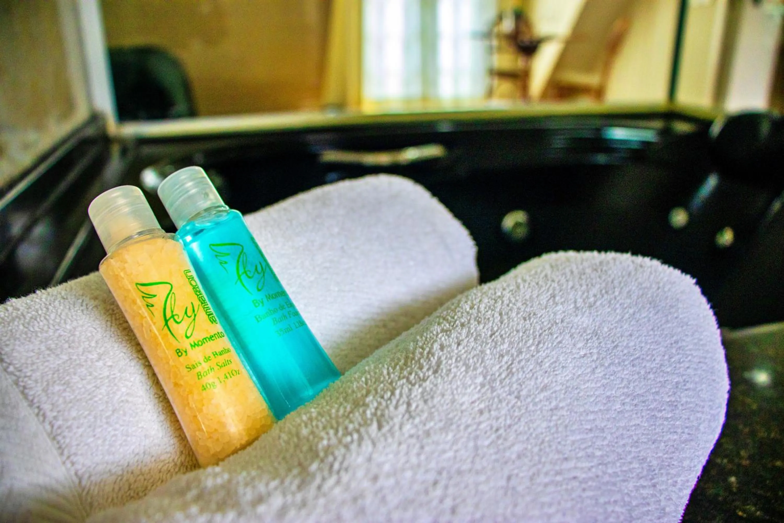 towels in VELINN Pousada Chateau do Luar Prime