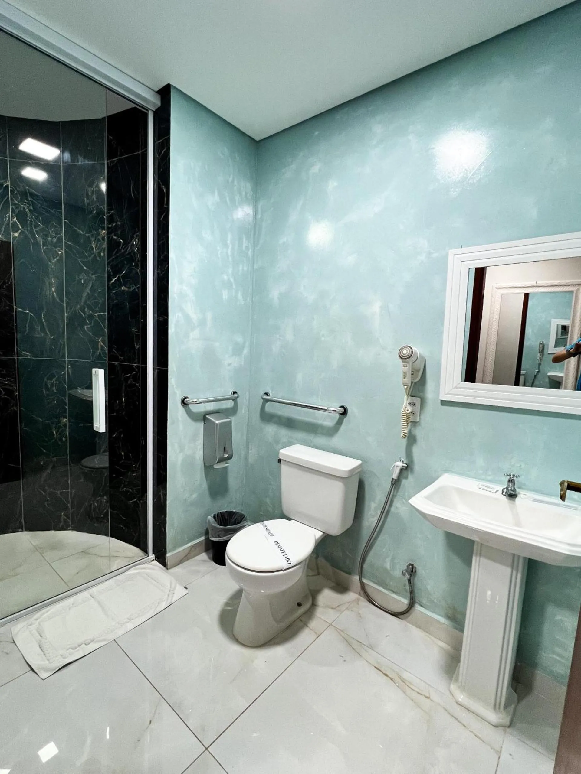 Hotel & Motel Le Baron