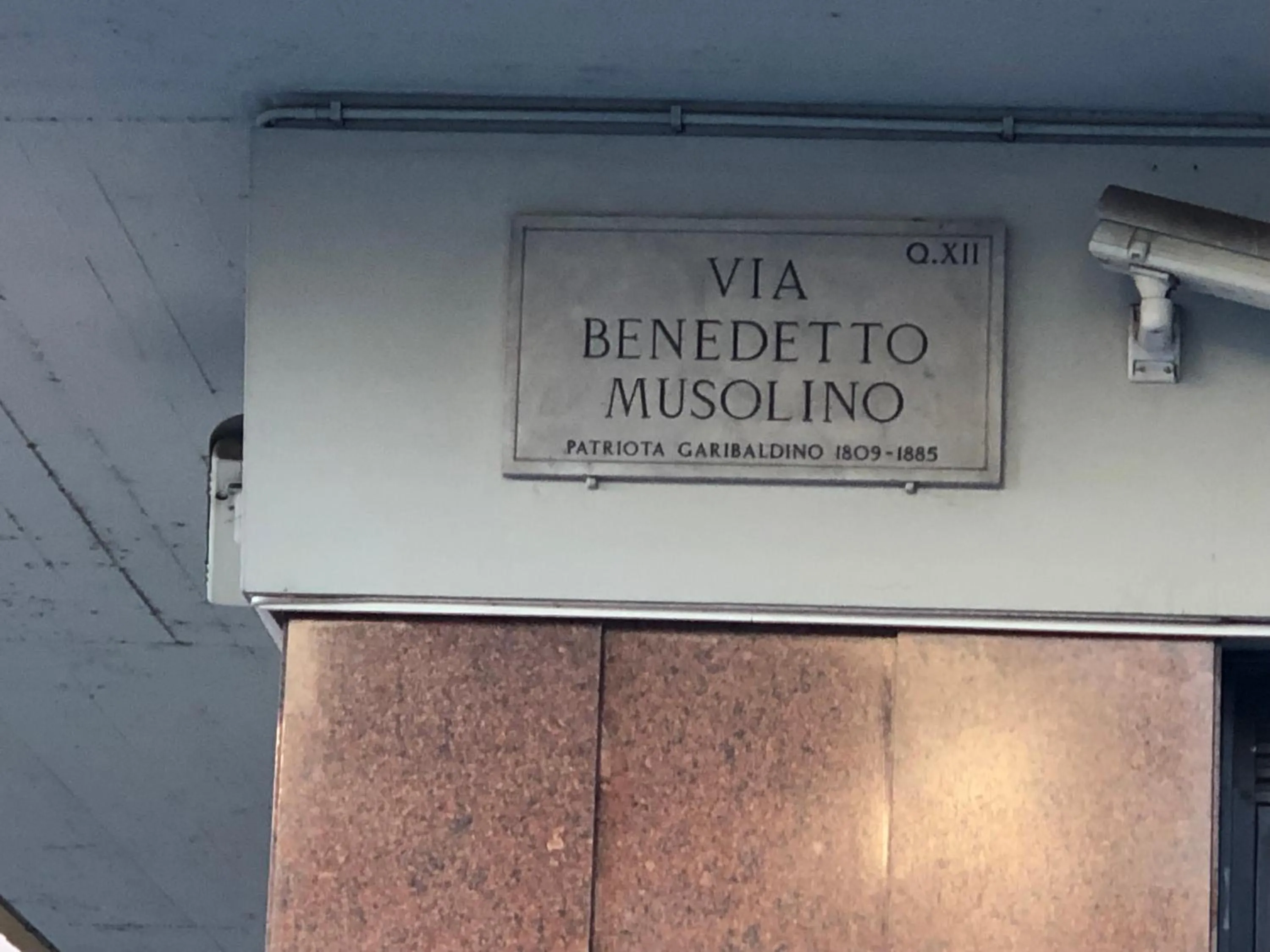 Street view in Rita a Trastevere