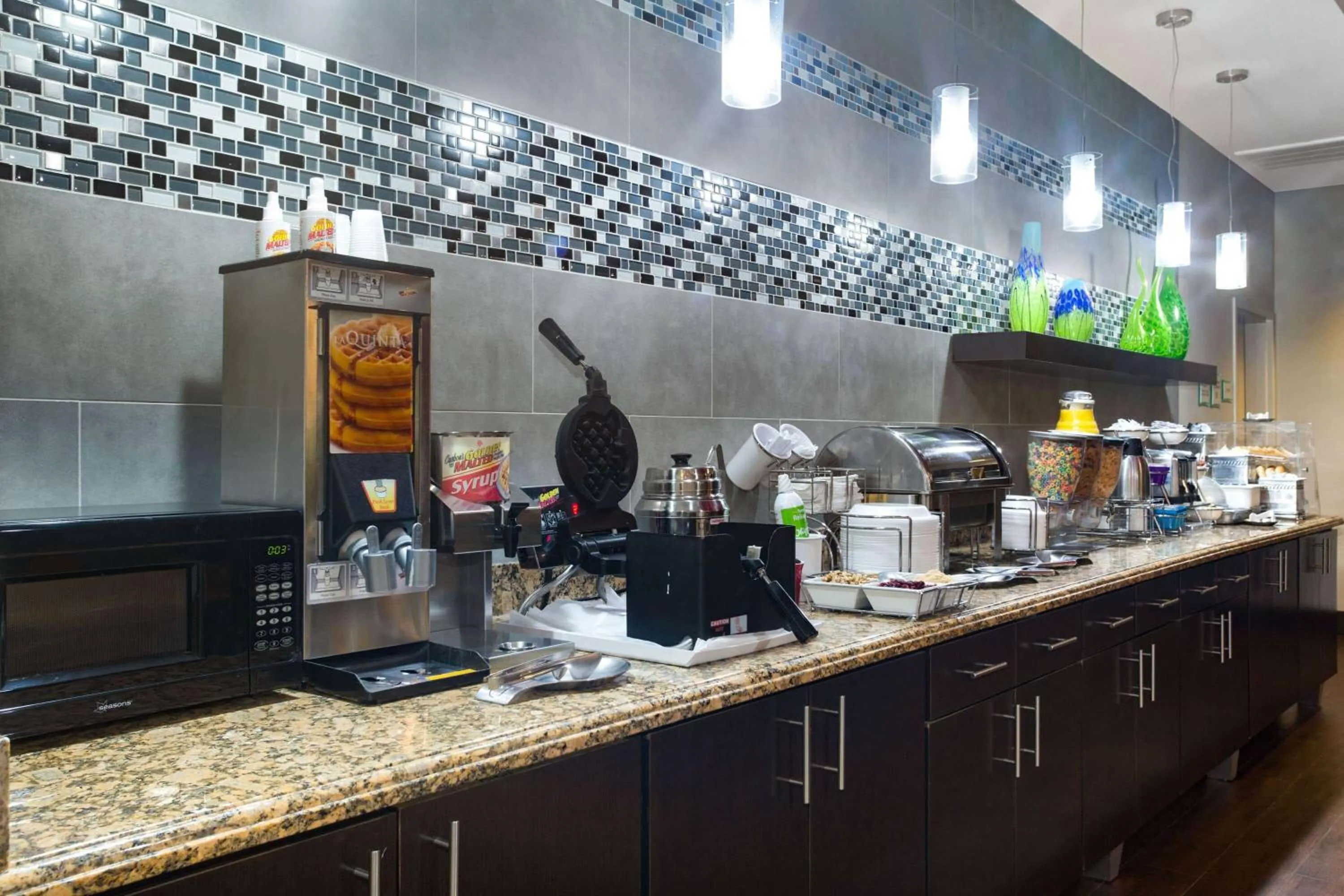 Breakfast in La Quinta by Wyndham Pearsall