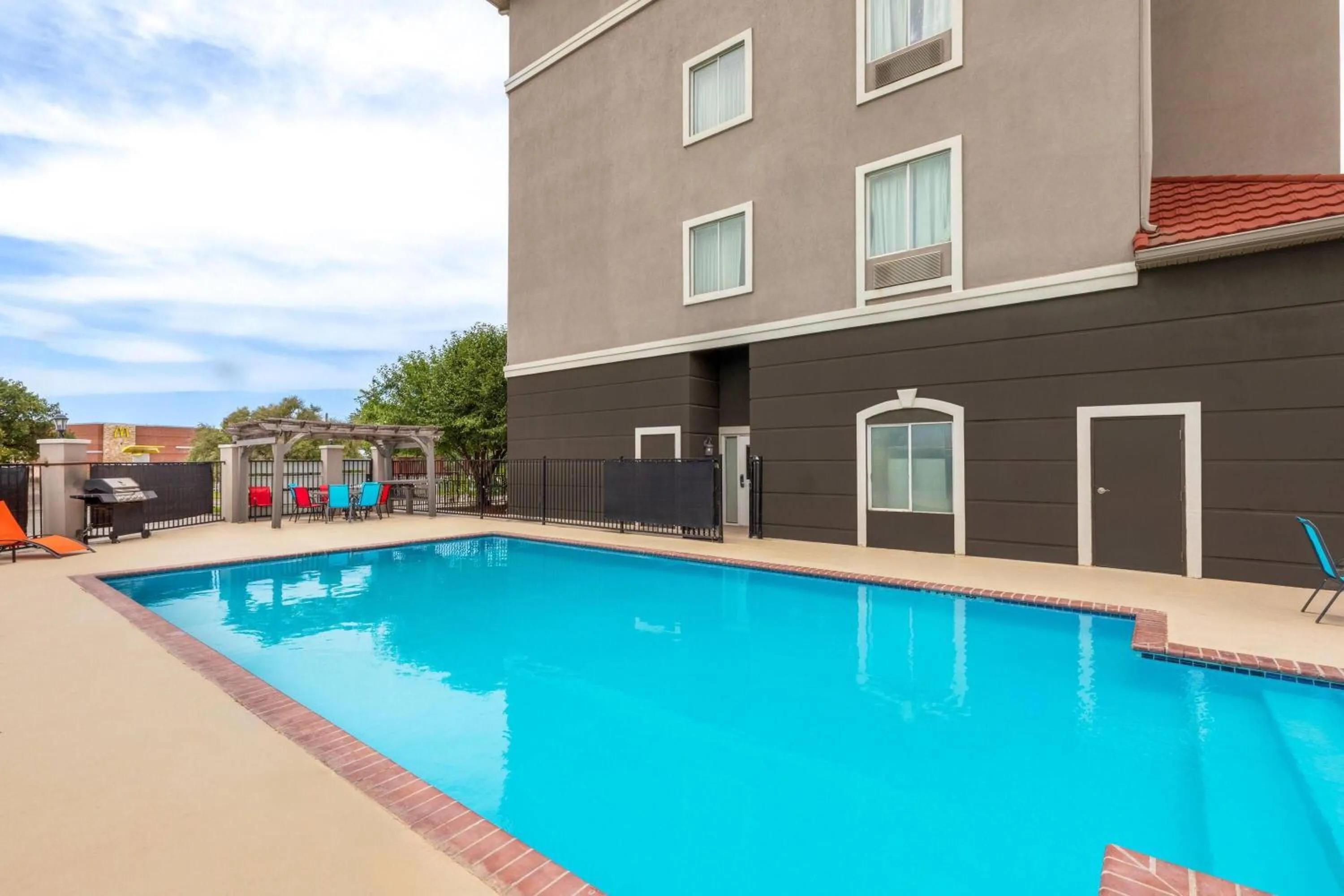 Swimming pool in La Quinta by Wyndham Brownwood