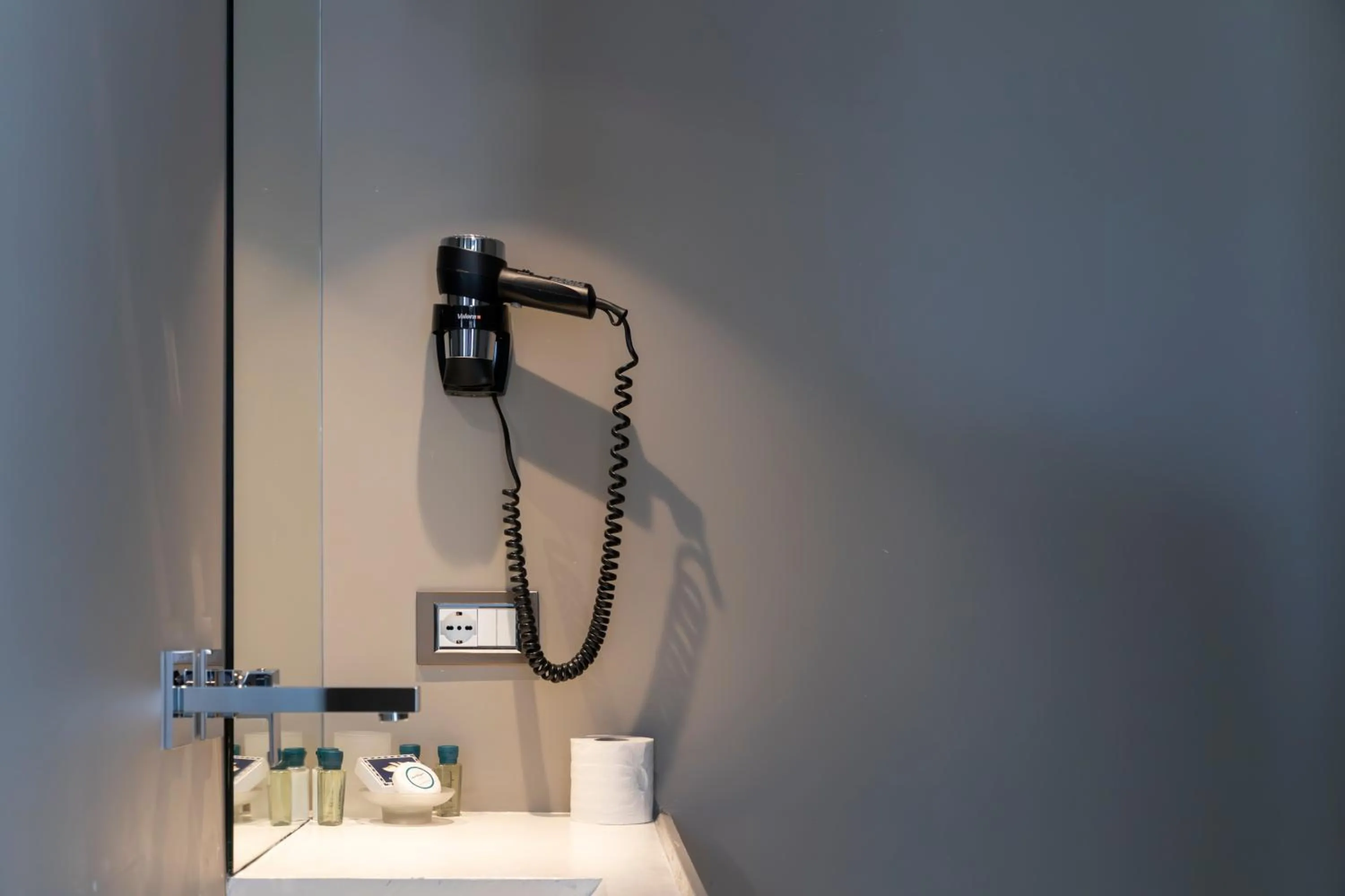 Bathroom in Milestone