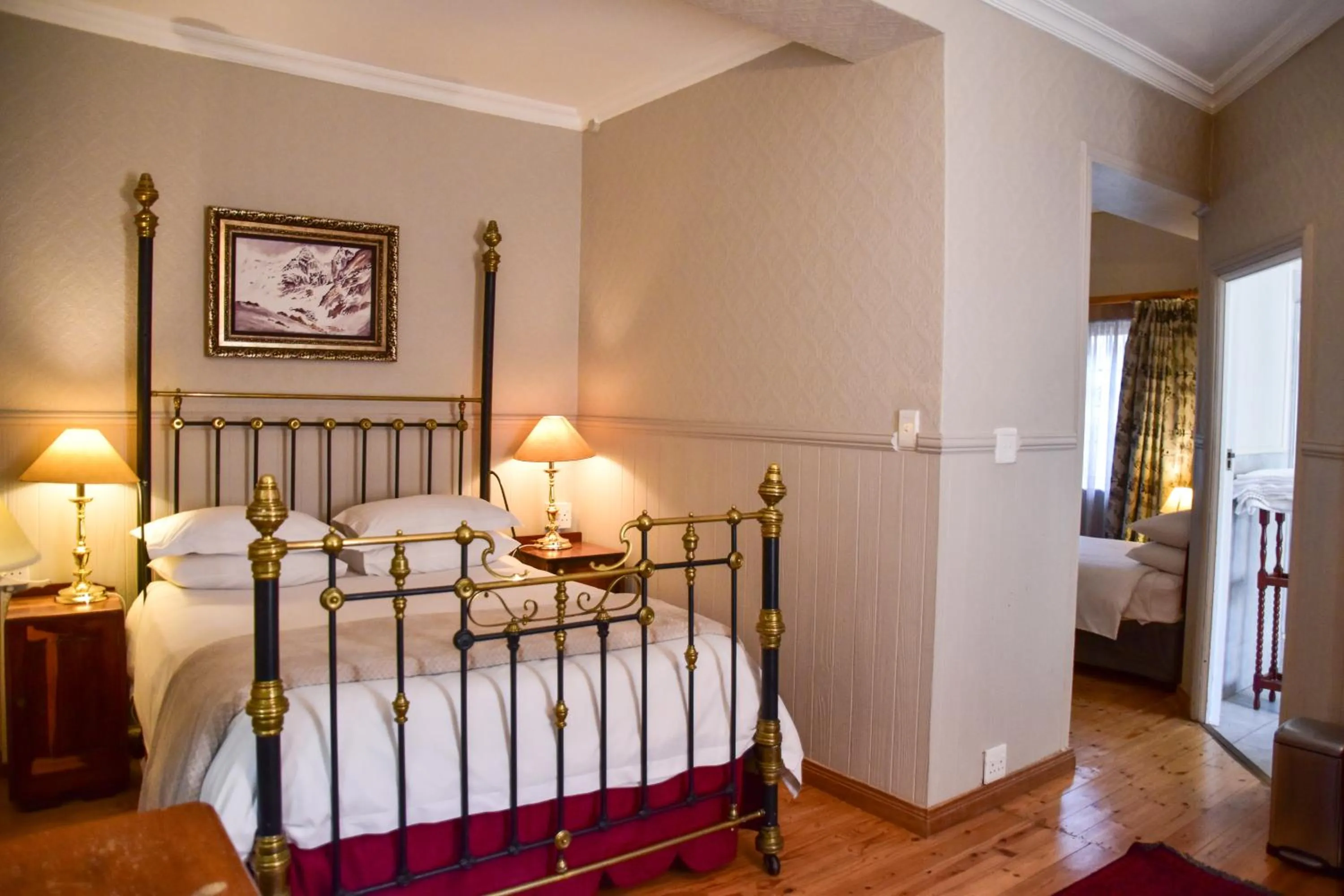 Bed in Hobbit Boutique Hotel