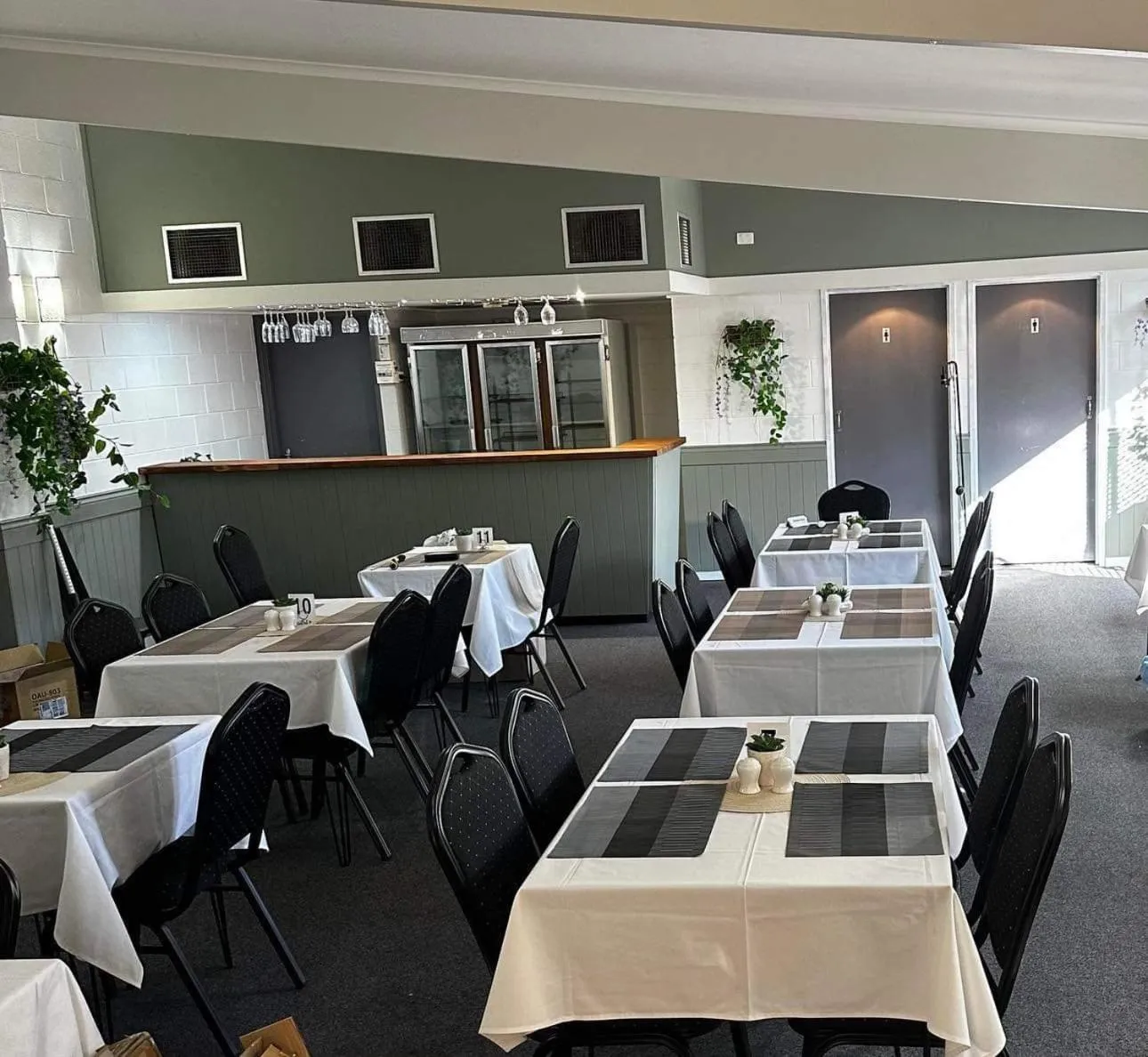 Restaurant/places to eat in Murgon Motor Inn