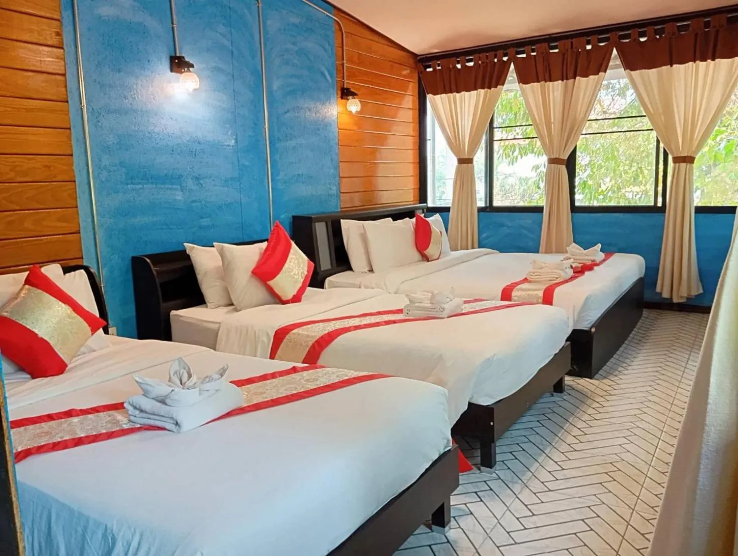 Bedroom, Bed in De Wiang Kum Kam