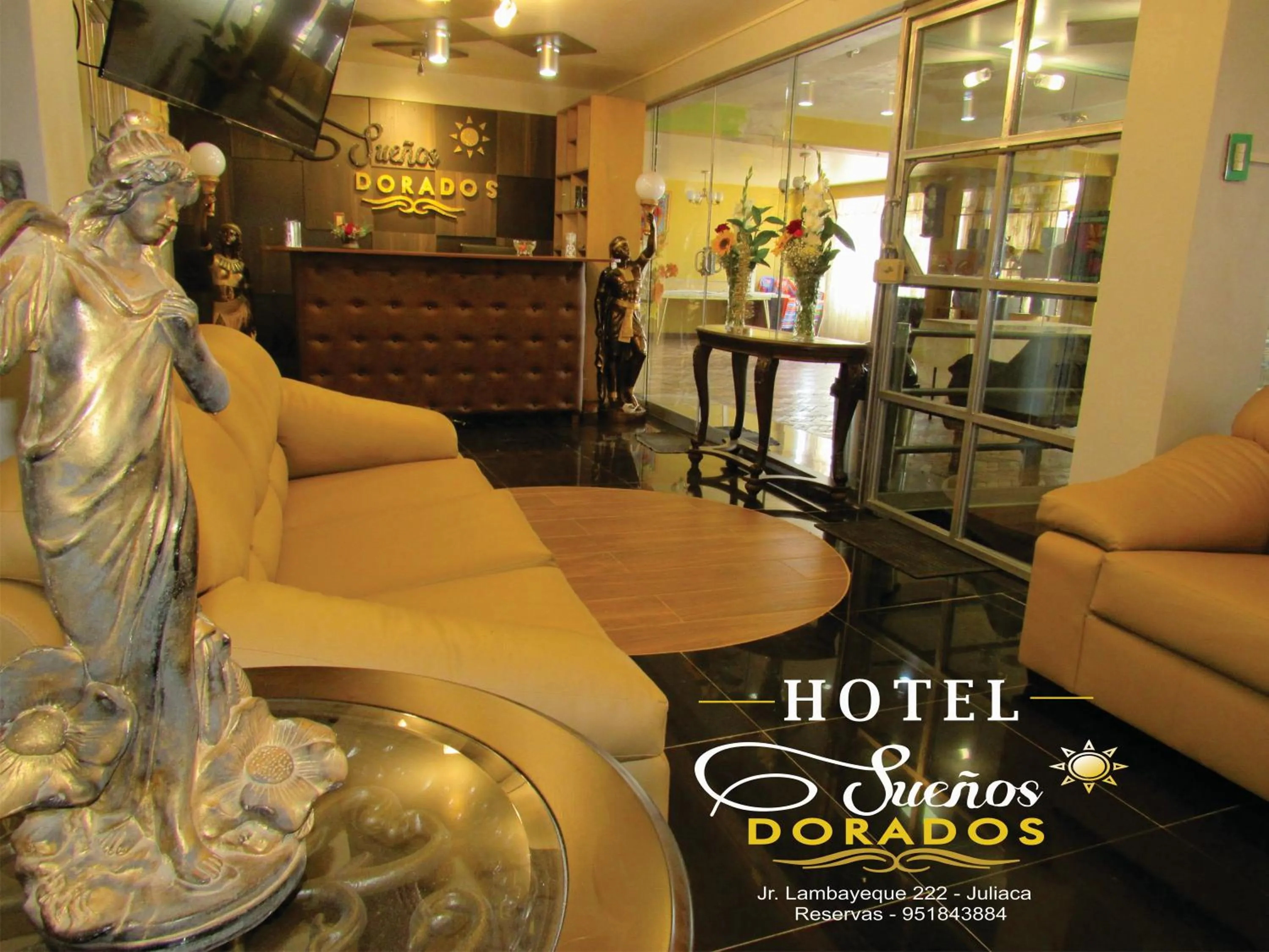 Living room in Hotel Sueños Dorados