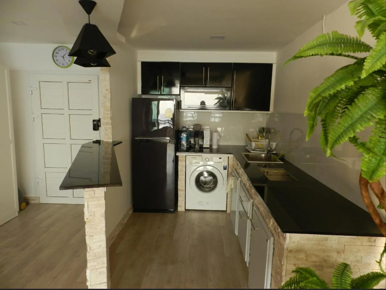 kitchen in Jomtien PLAZA Condotel
