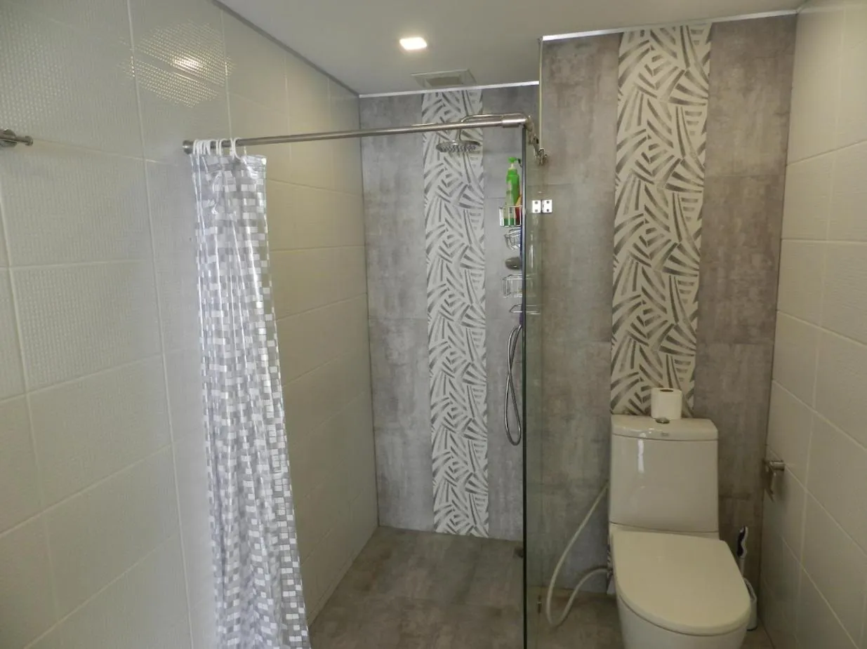 Bathroom in Jomtien PLAZA Condotel
