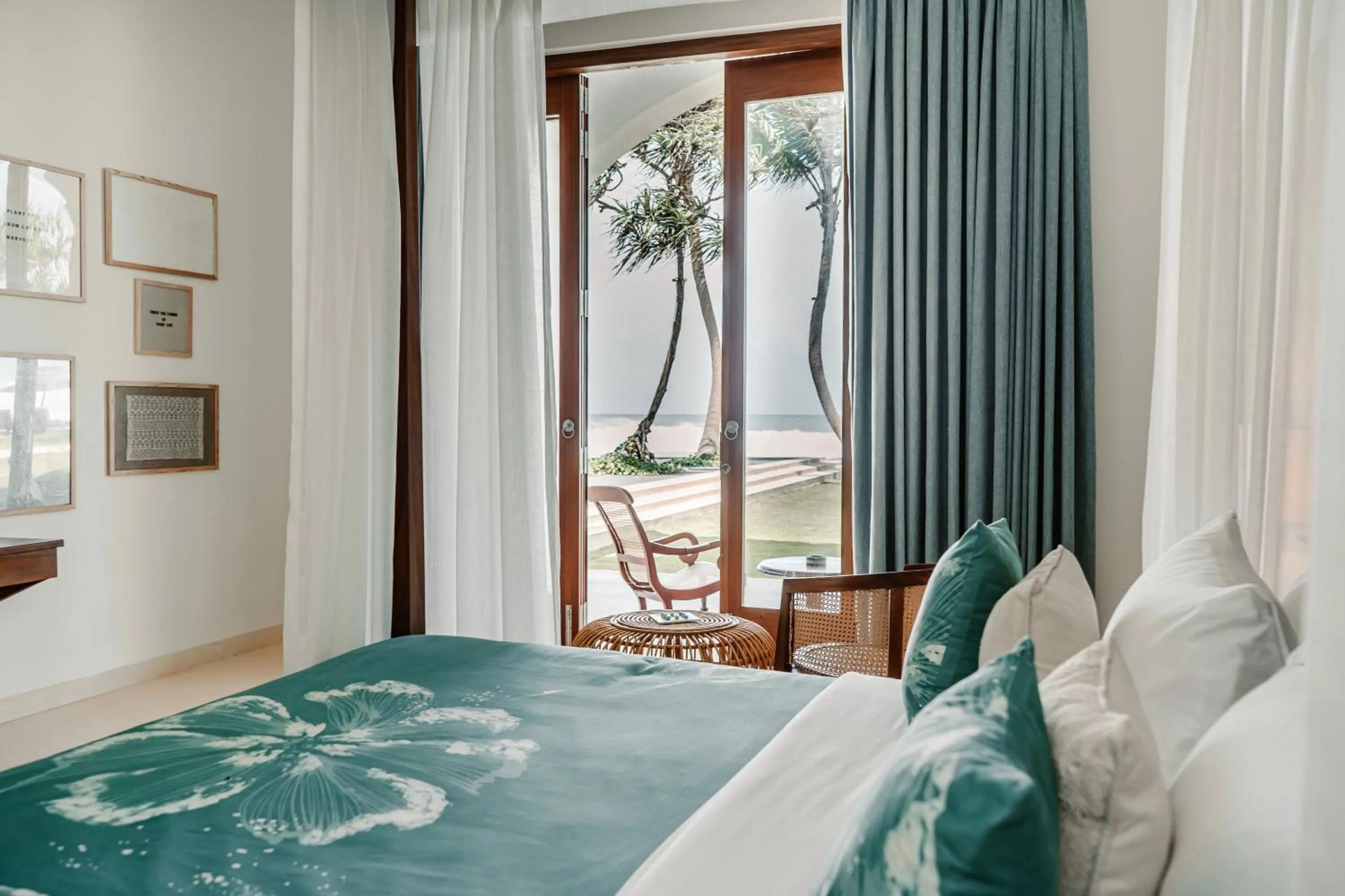 Sea view, Bed in Mosvold Villa