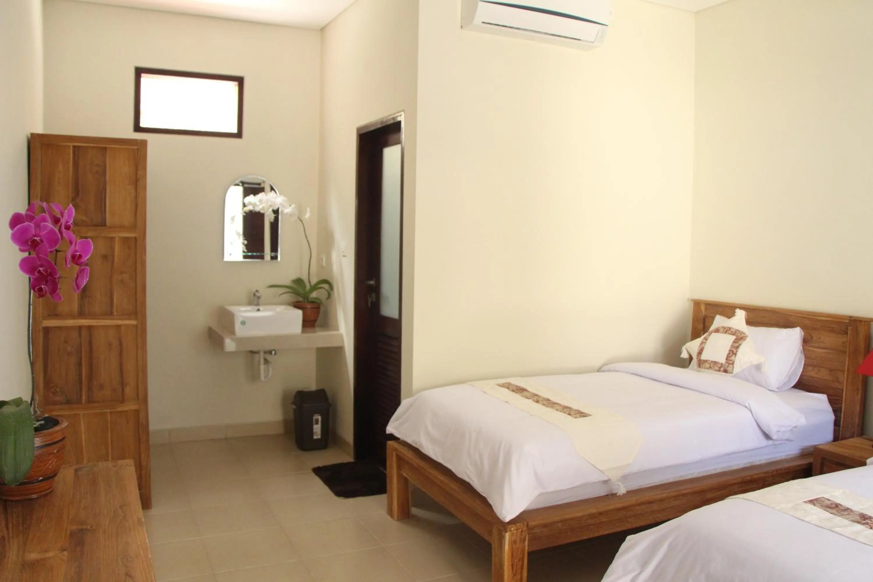 Bed in Jonsen Homestay