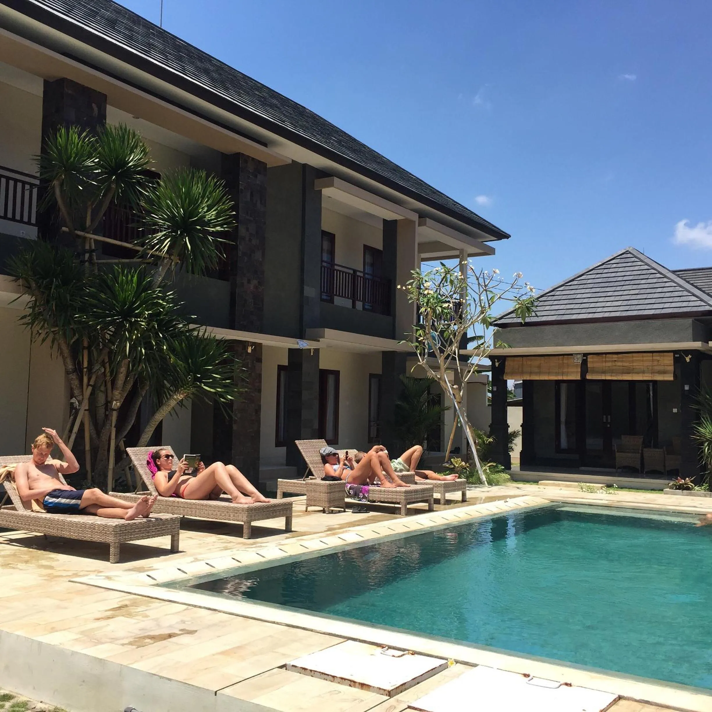 Swimming pool in Jonsen Homestay