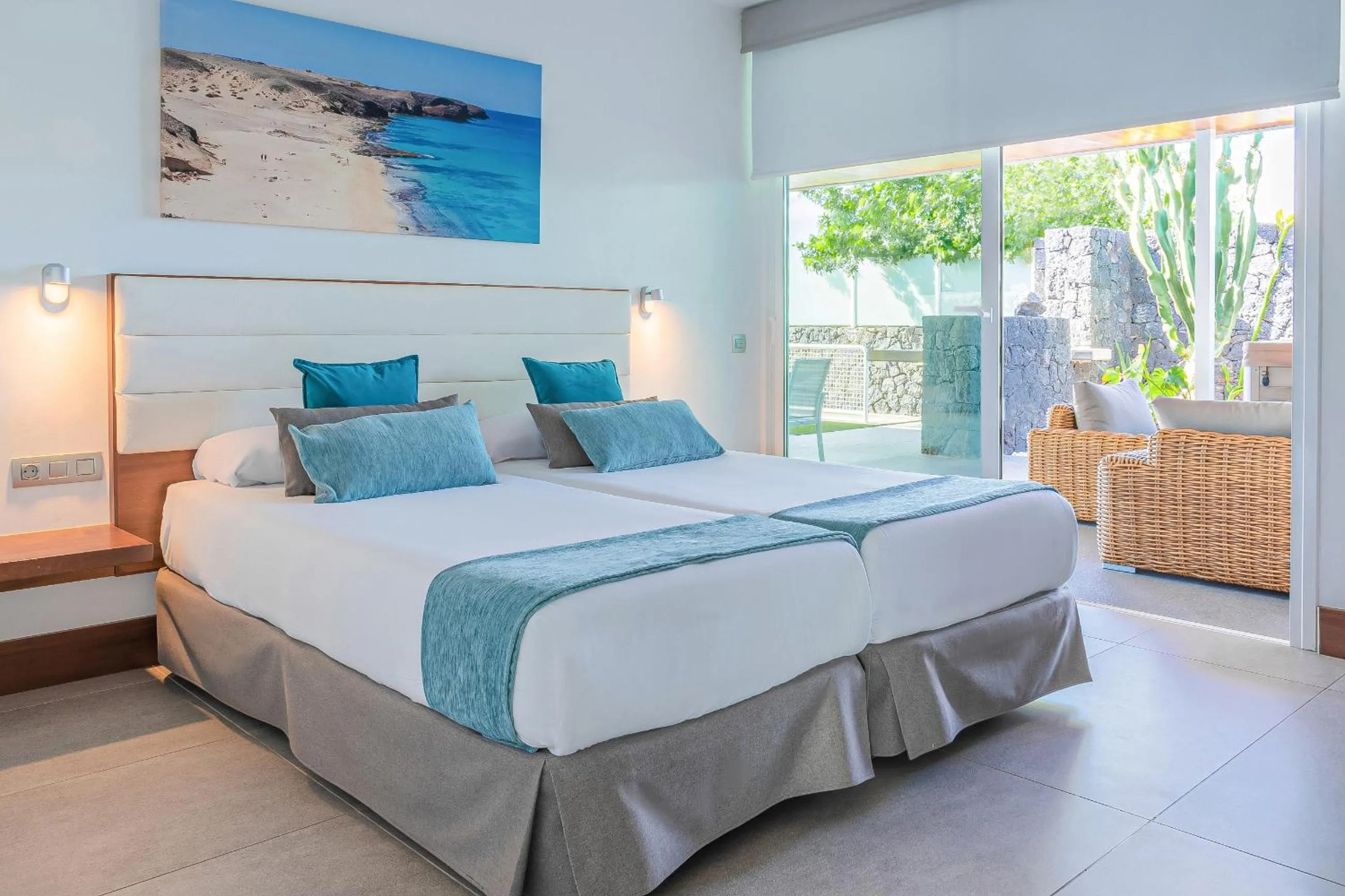 Property building in Hyde Park Lane Villas