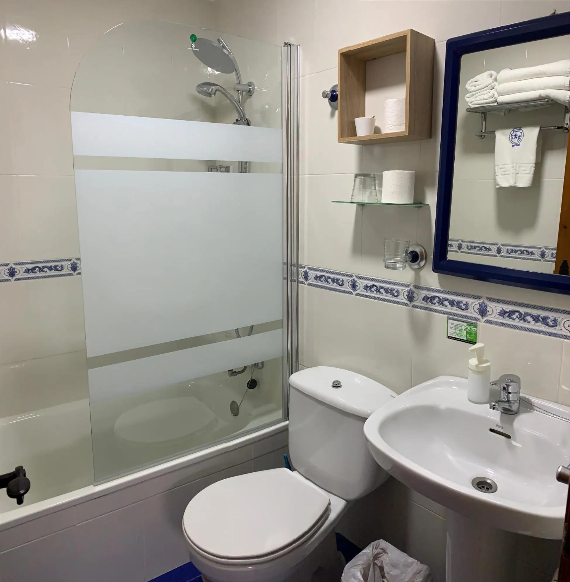 Bathroom in La Posada de Abanillas