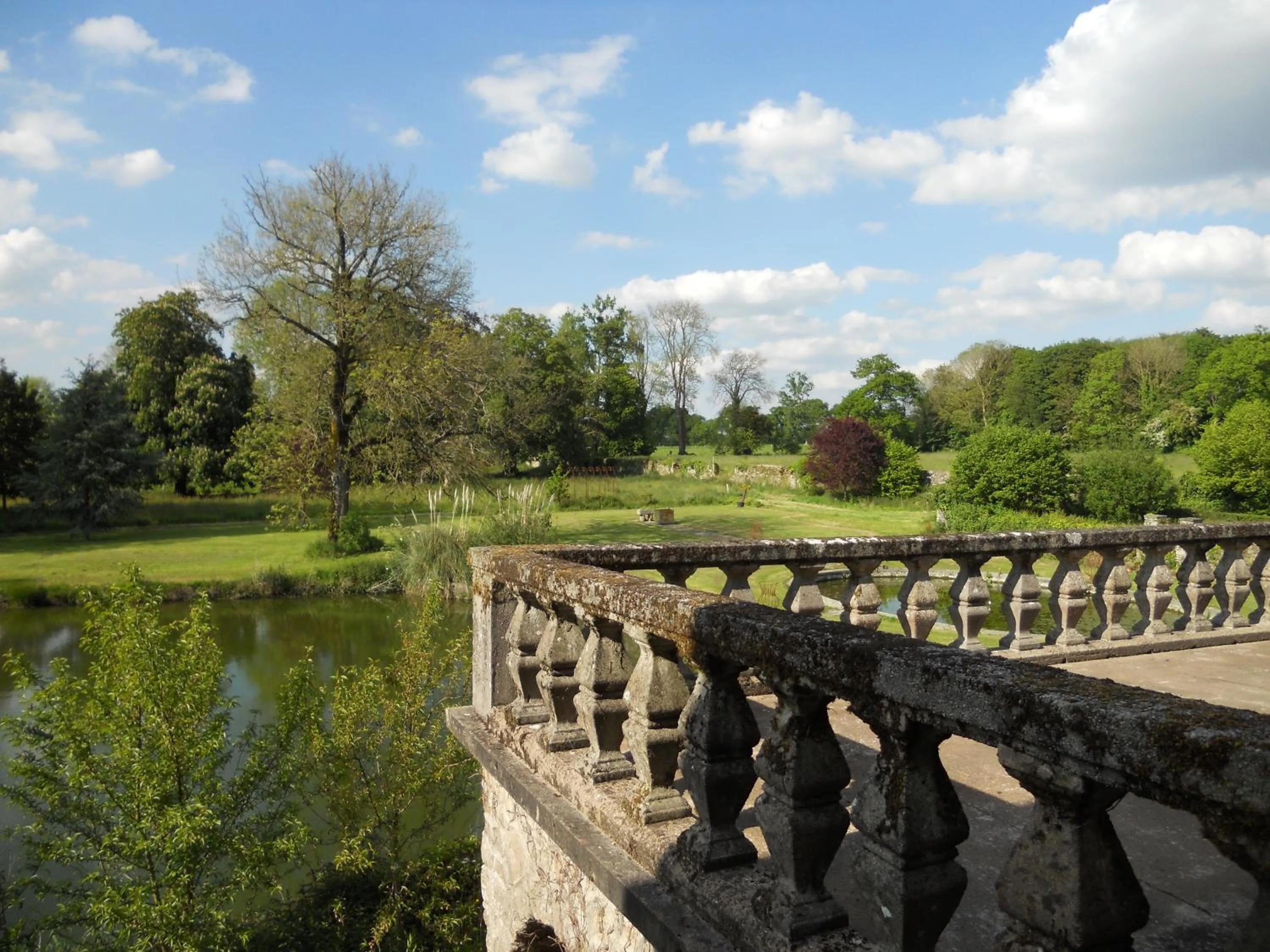 Garden view in Le Logis d'Equilly