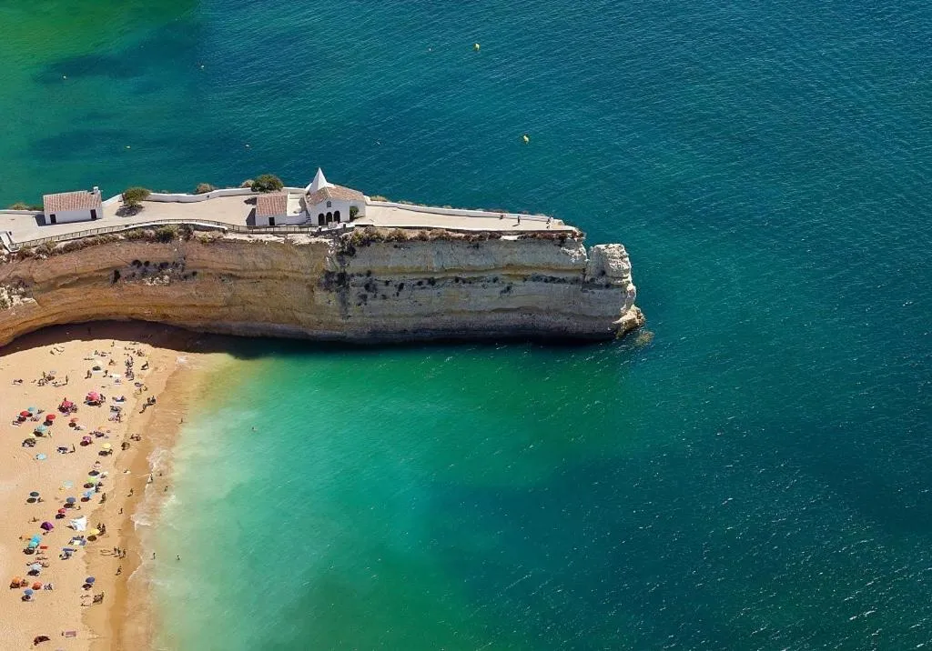 Nearby landmark in Casa Bela Moura, Boutique Hotel & Wine