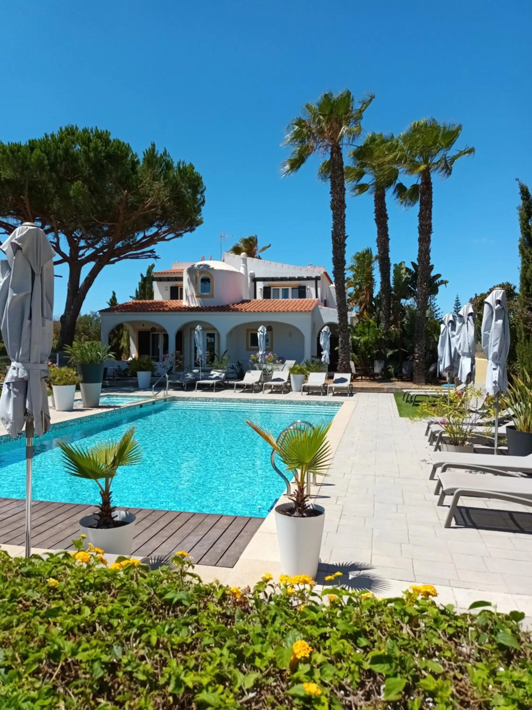 Swimming pool in Casa Bela Moura, Boutique Hotel & Wine