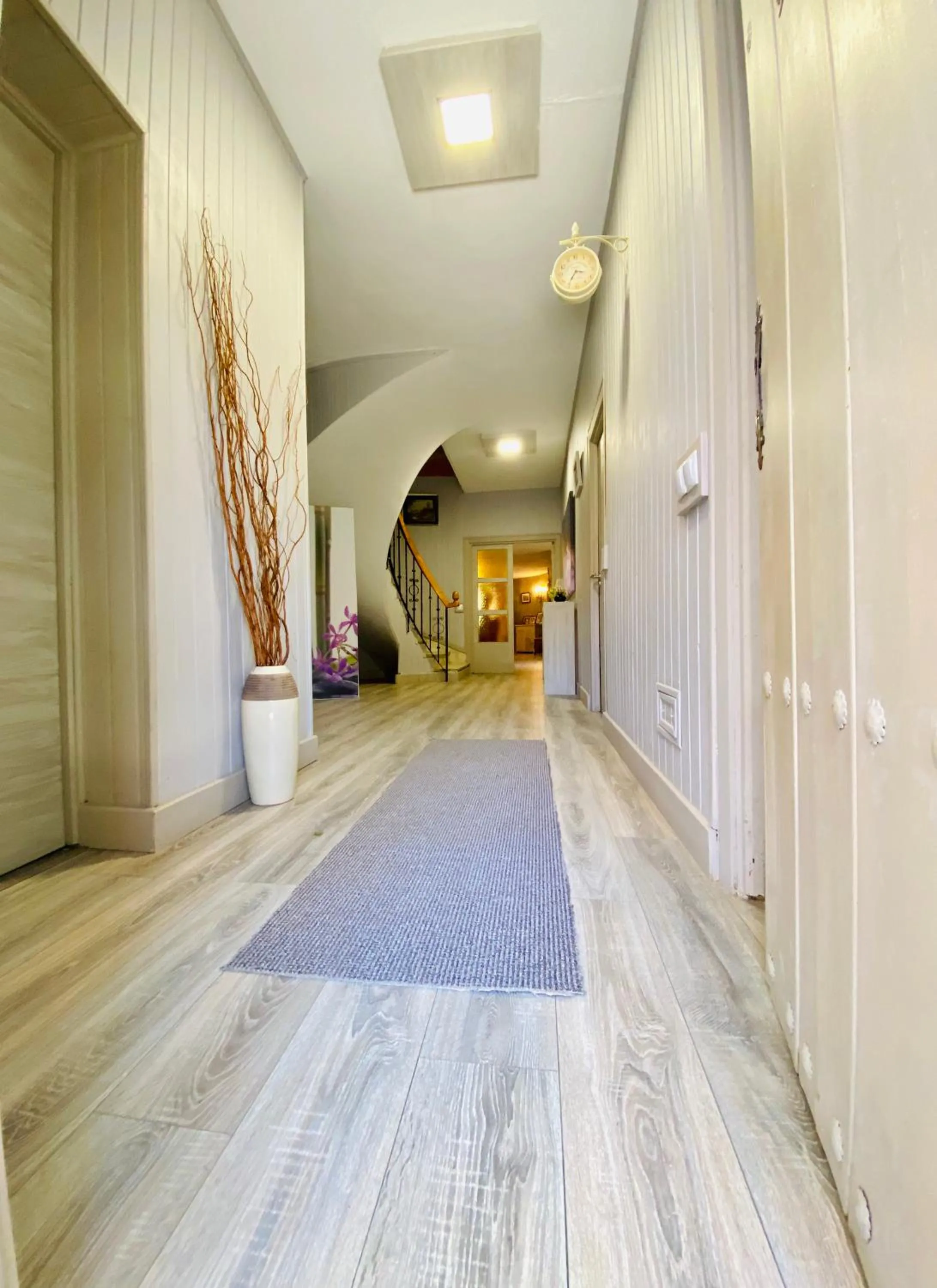 Property building in Villa Palma