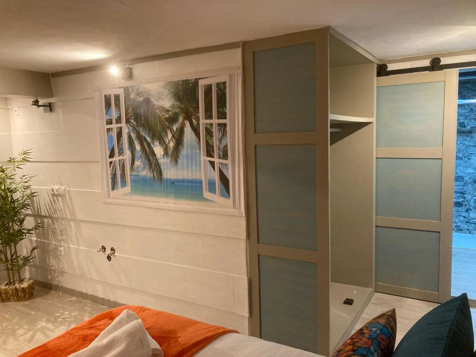 wardrobe, Bed in Villa Palma
