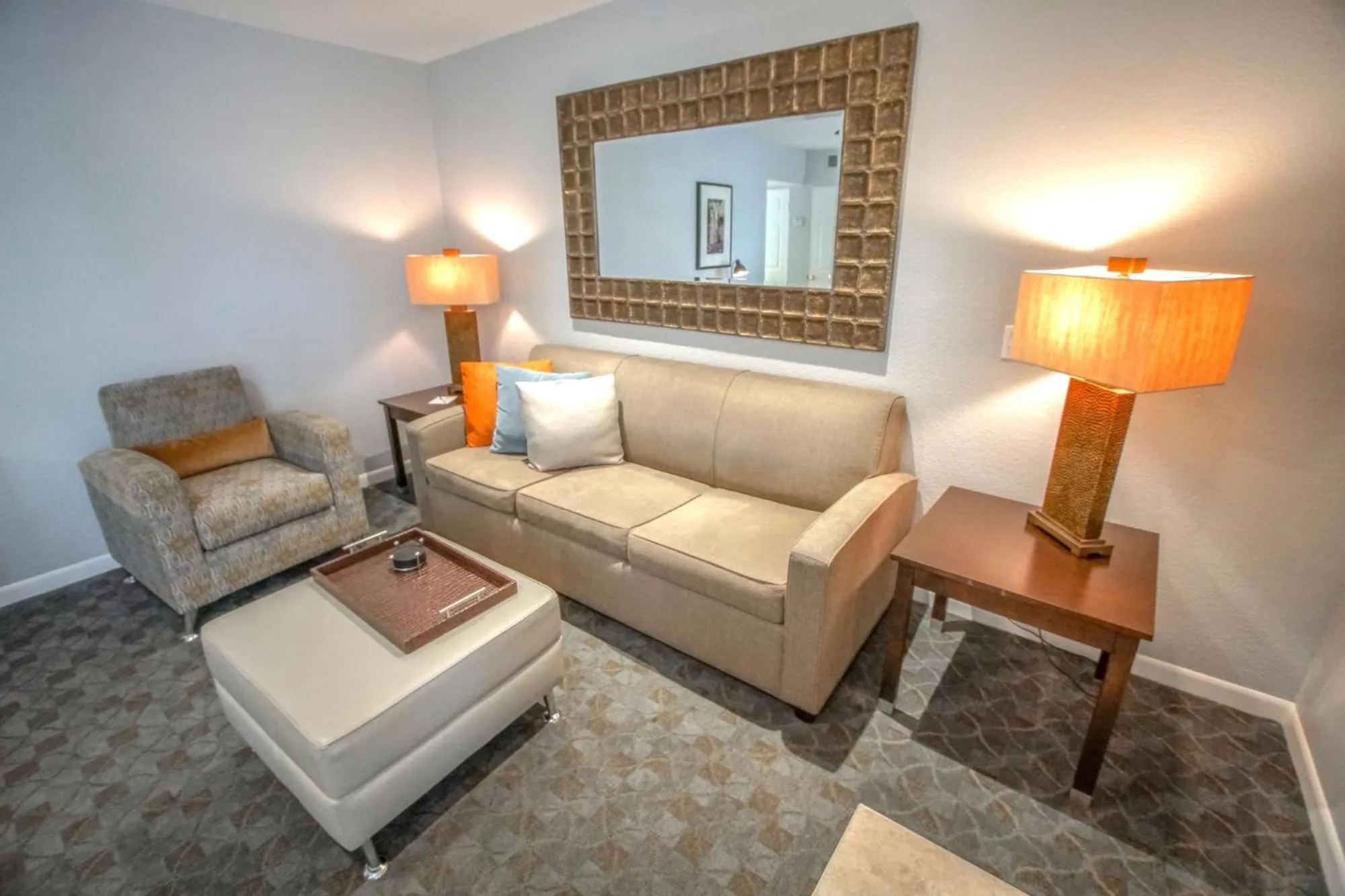 Living room in Palm Springs Tennis Club