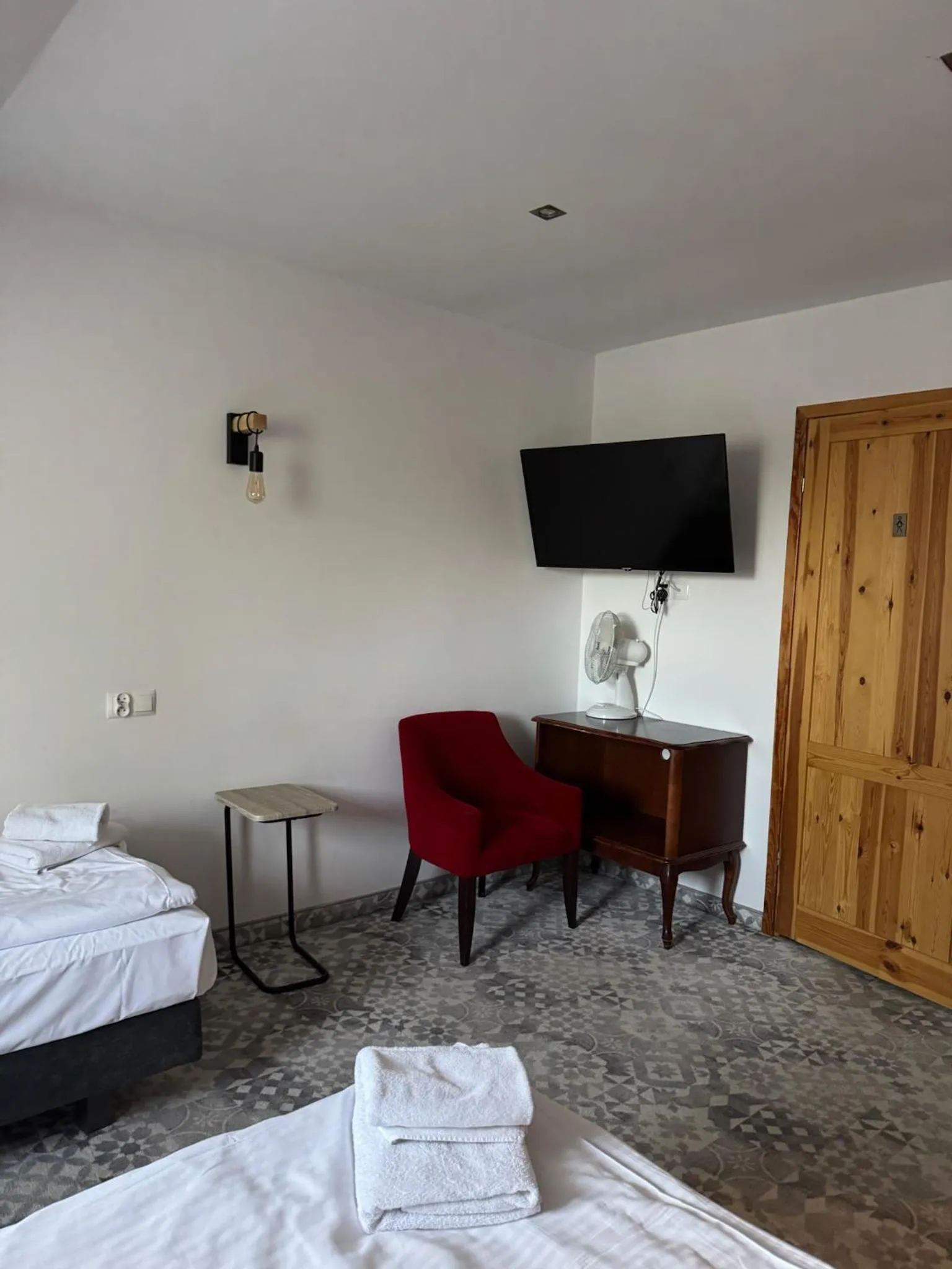 Bed in Zajazd Pod Gwiazdami