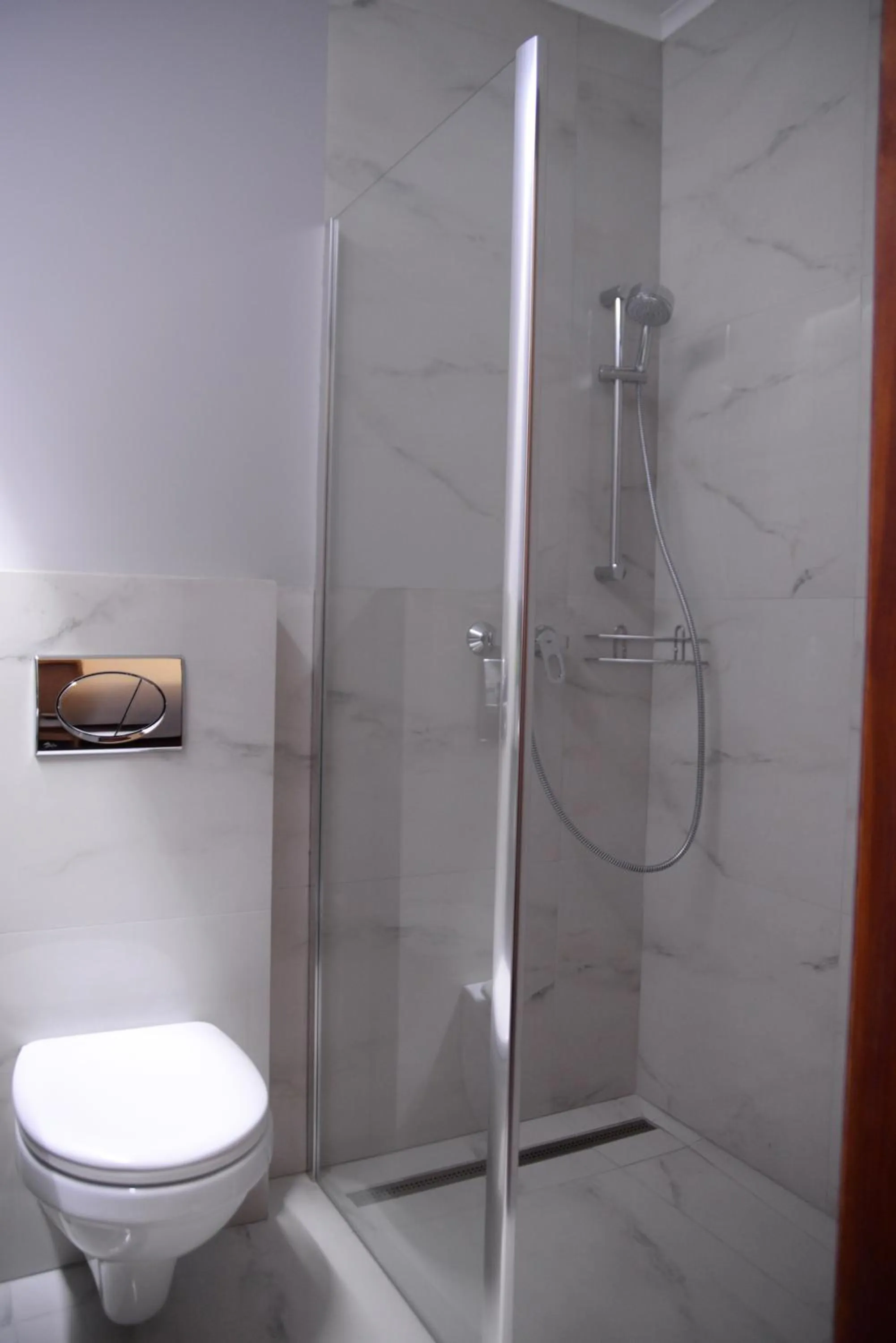 Shower in Zajazd Pod Gwiazdami