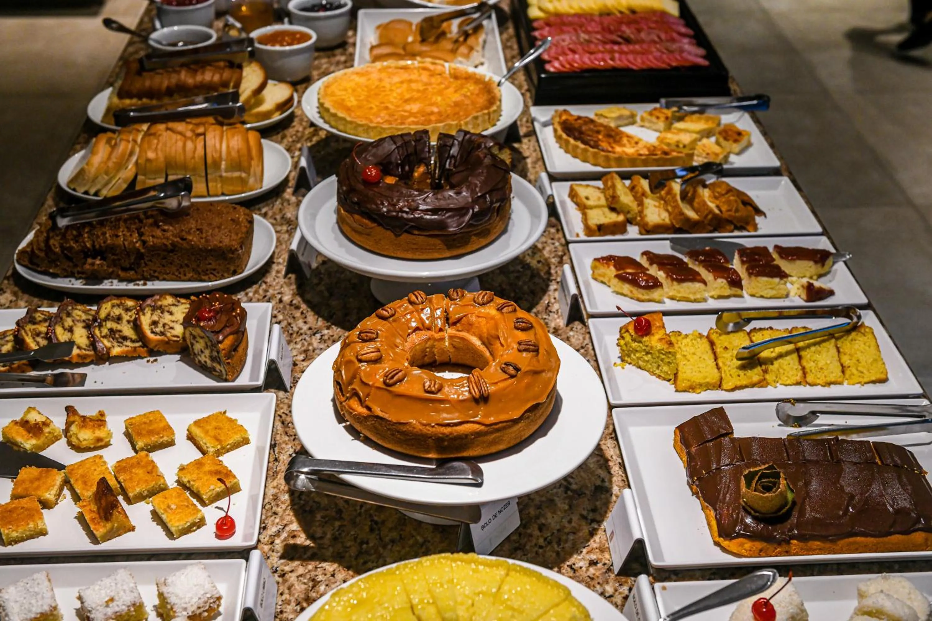 Breakfast in Hotel Fioreze Primo - 800m da Rua Coberta