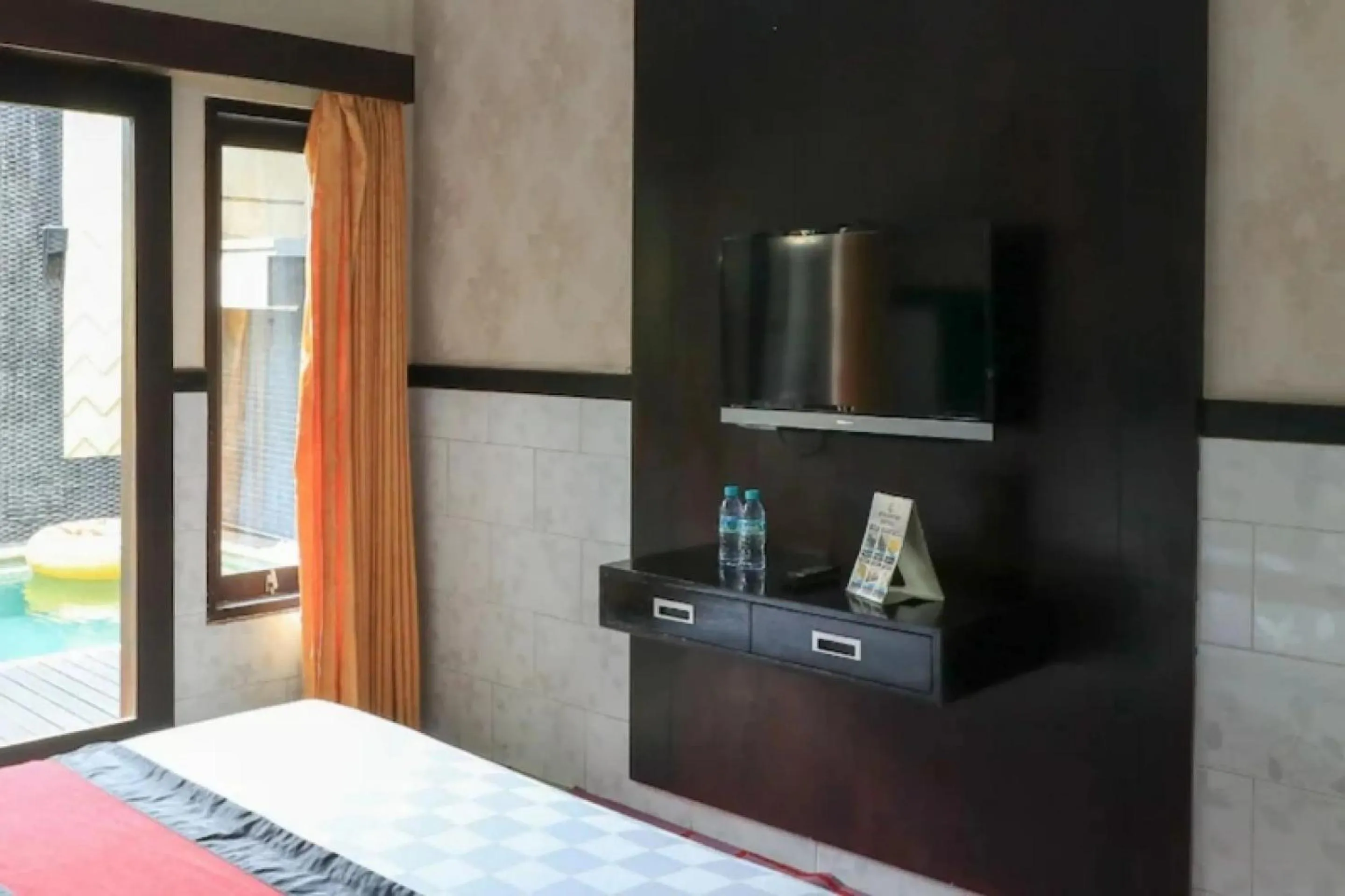 Bed in Antara Sunset Road