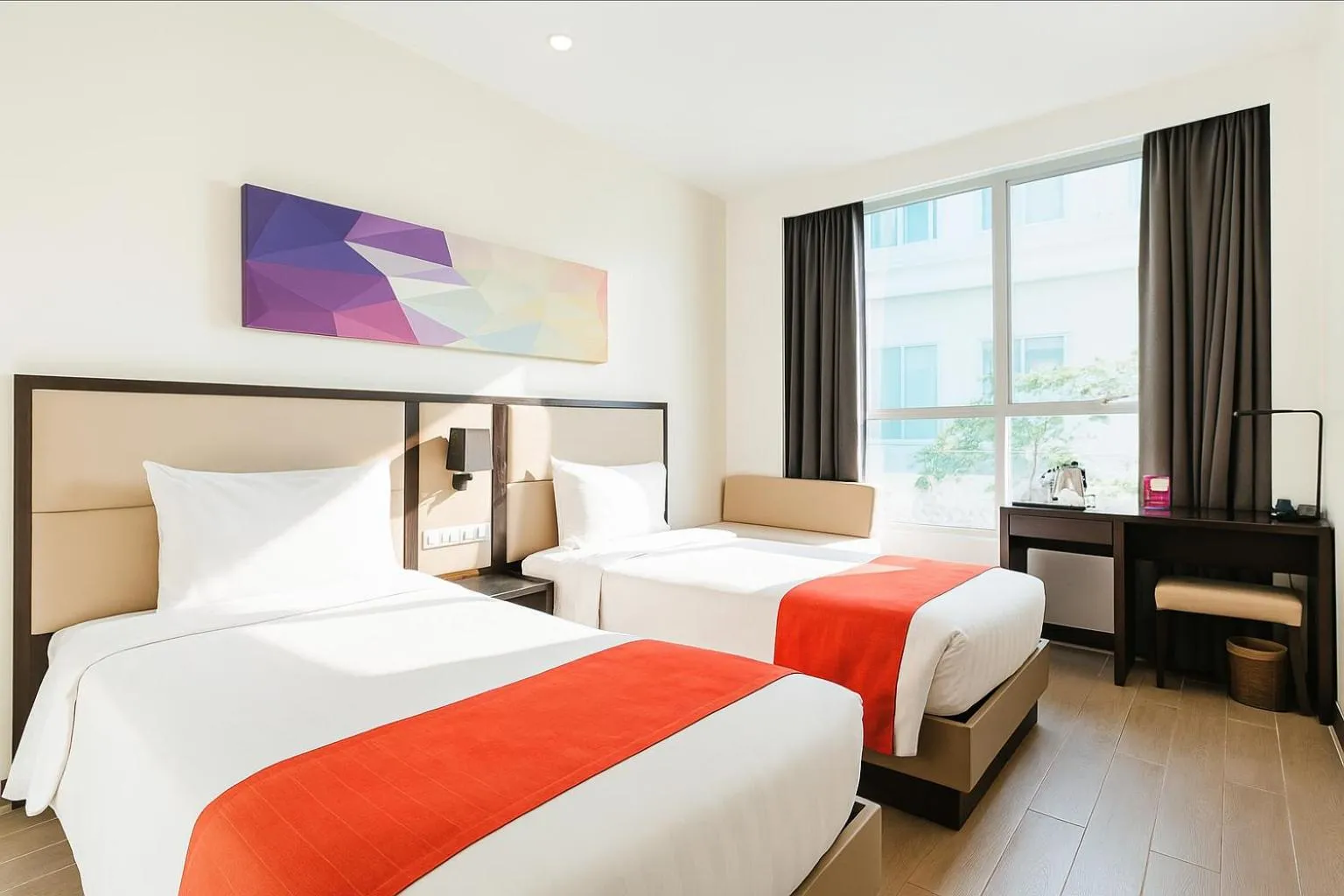 Bed in Hotel Lucky Chinatown Binondo Manila