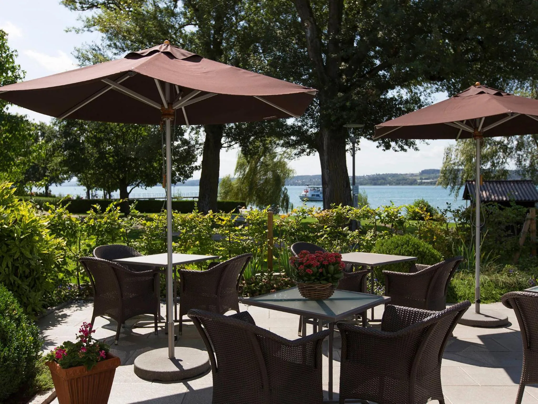 Restaurant/places to eat in Hotel Seepark Garni