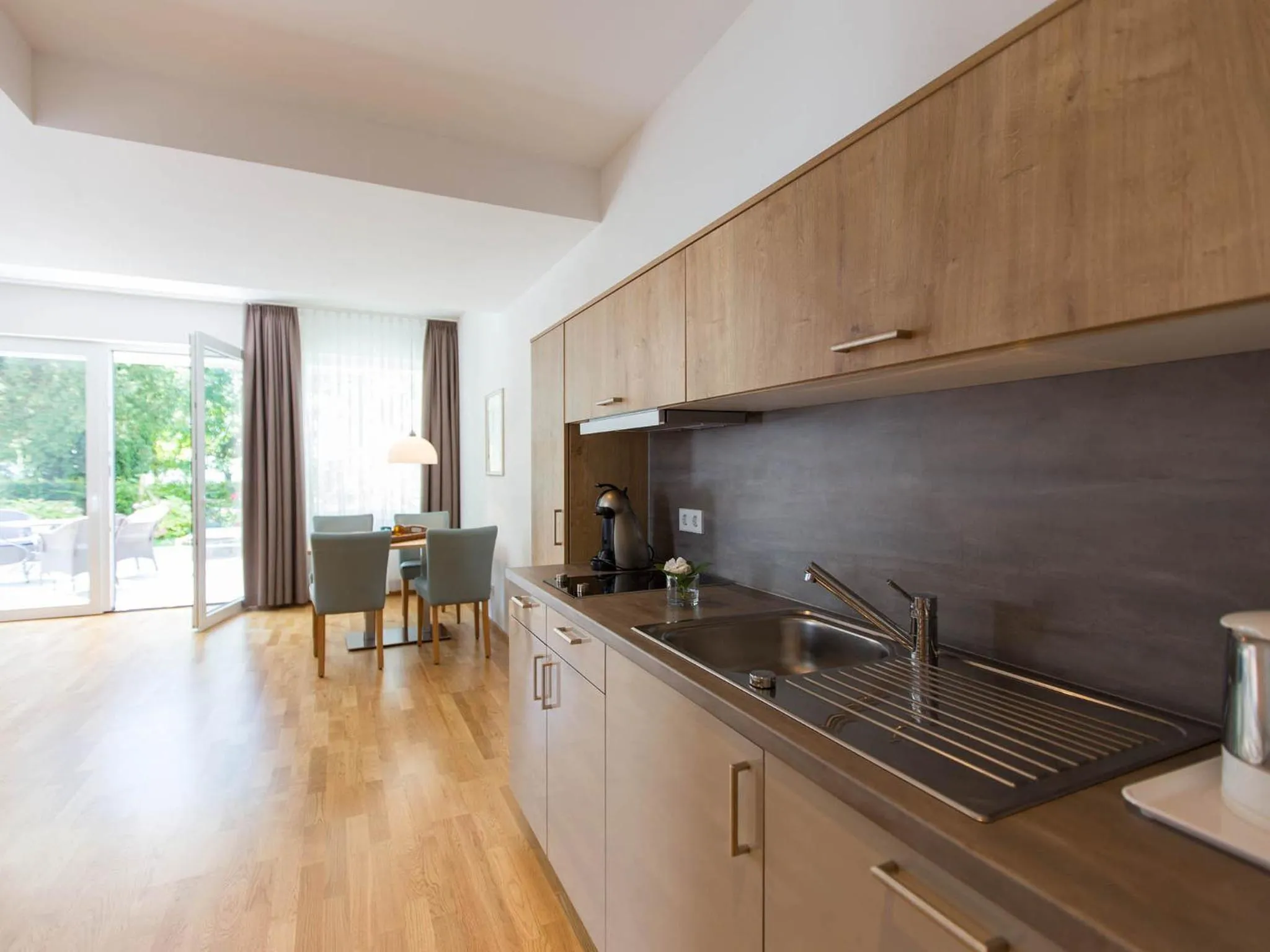 Kitchen or kitchenette in Hotel Seepark Garni