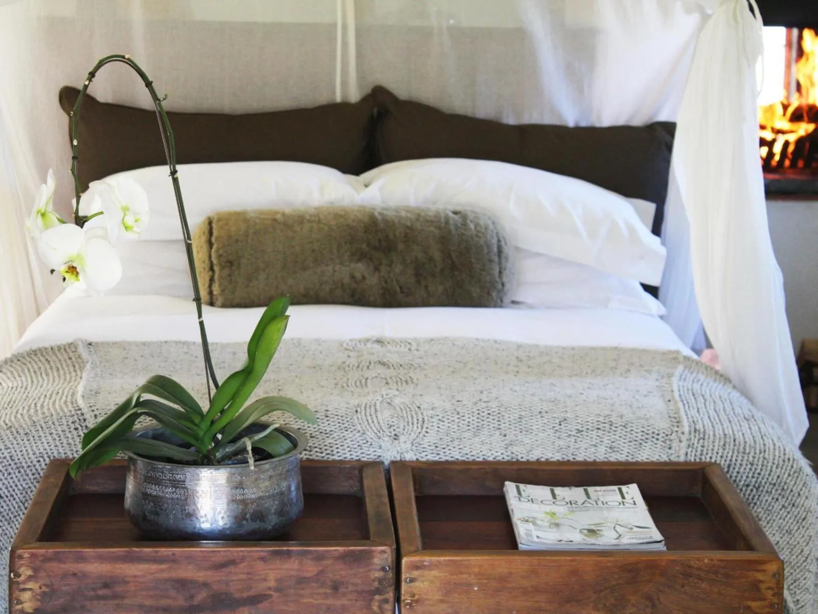 Photo of the whole room, Bed in Arumvale Country Retreat