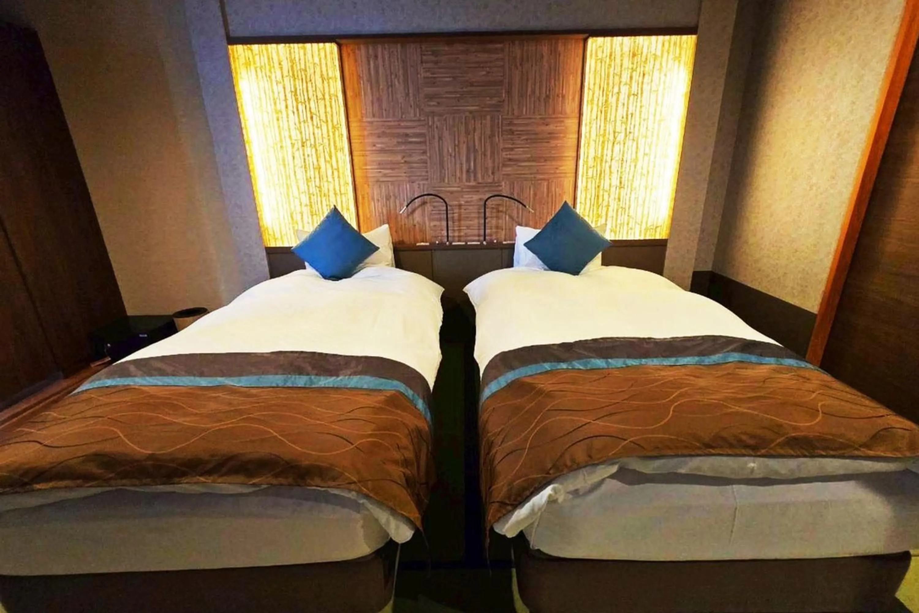 Photo of the whole room, Bed in Manpa Resort