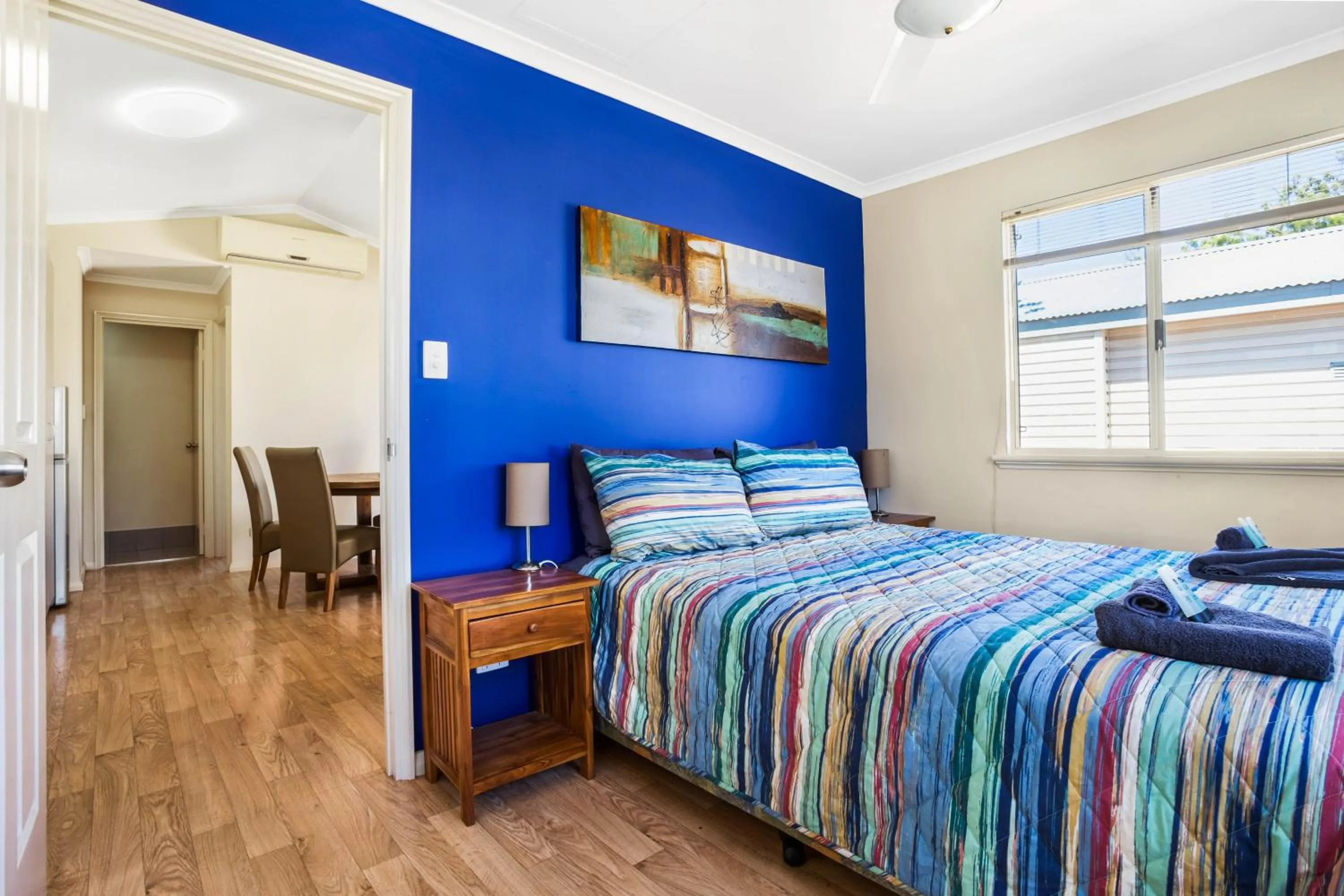 Bed in The Cove Holiday Village