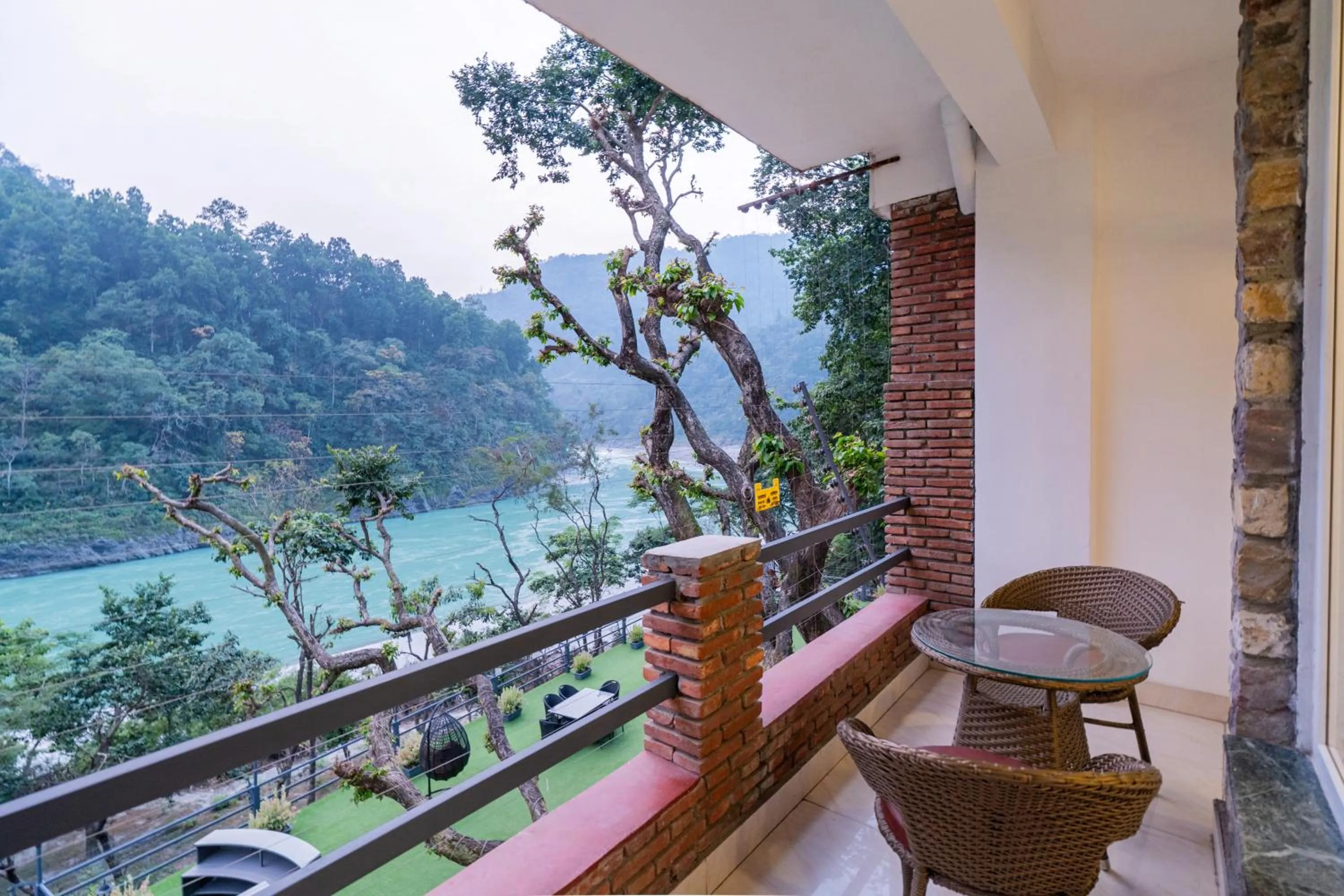 Balcony/Terrace in Summit By The Ganges Beach Resort & Spa