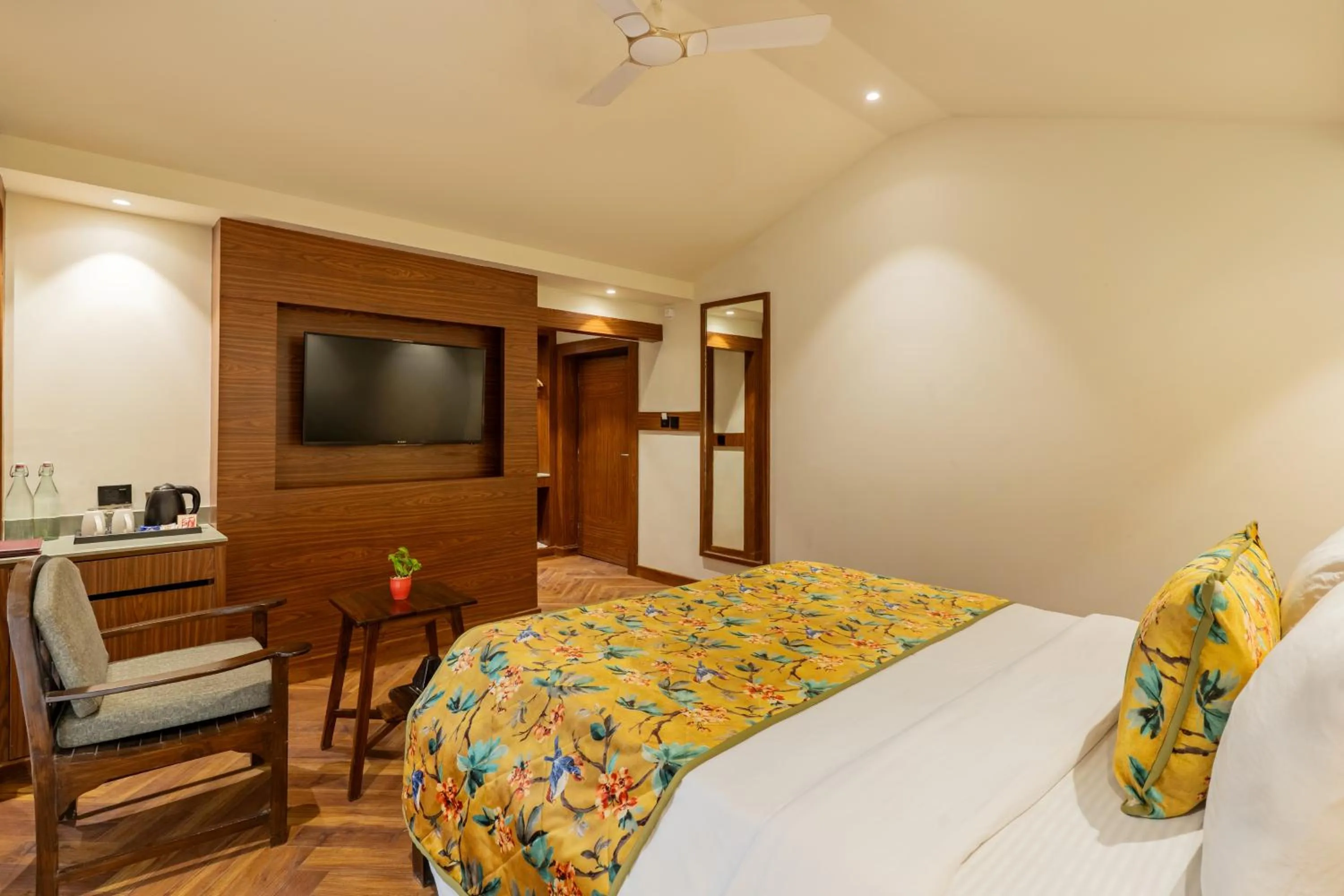 Bedroom, Bed in Summit By The Ganges Beach Resort & Spa