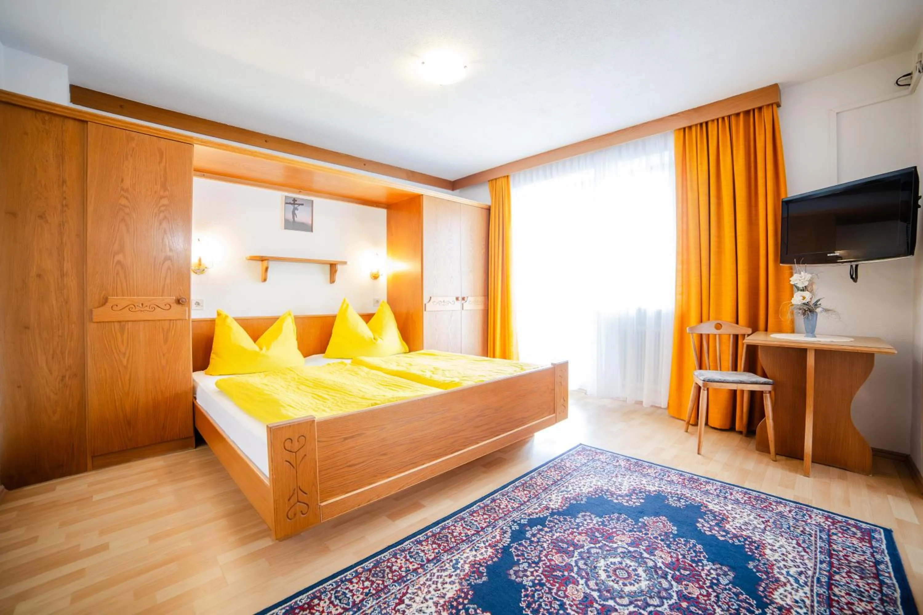 Bed in Haus Stecher
