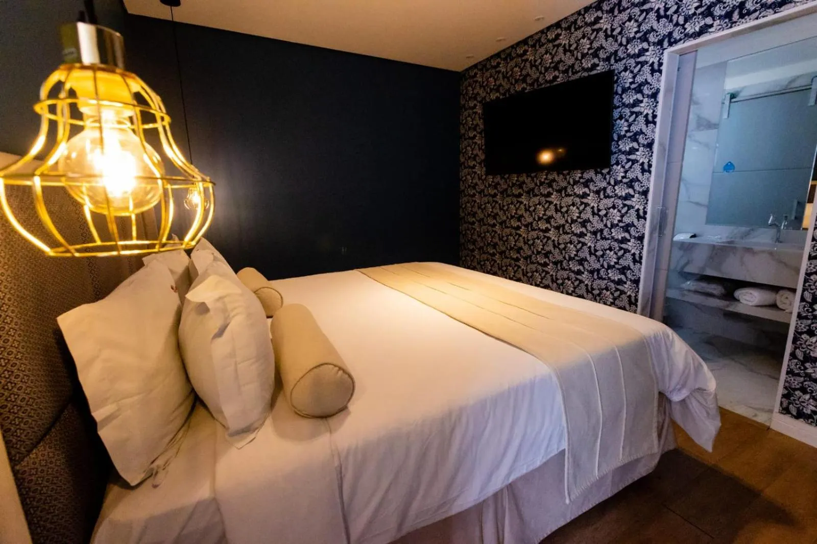 Bed in Araçatuba Plaza Hotel