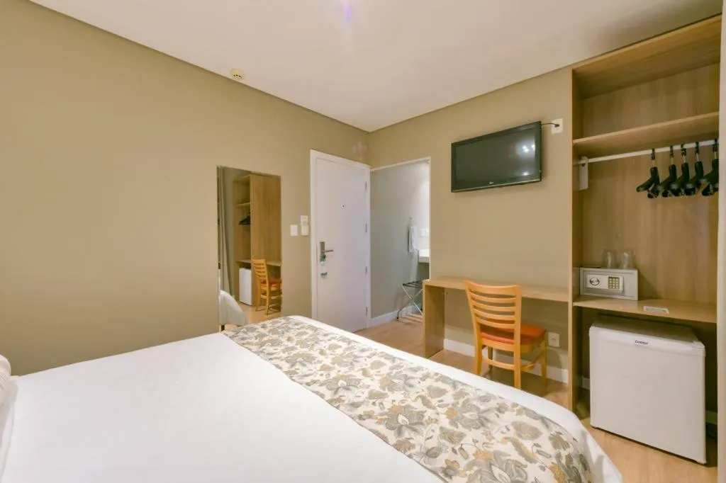 Bed in Araçatuba Plaza Hotel