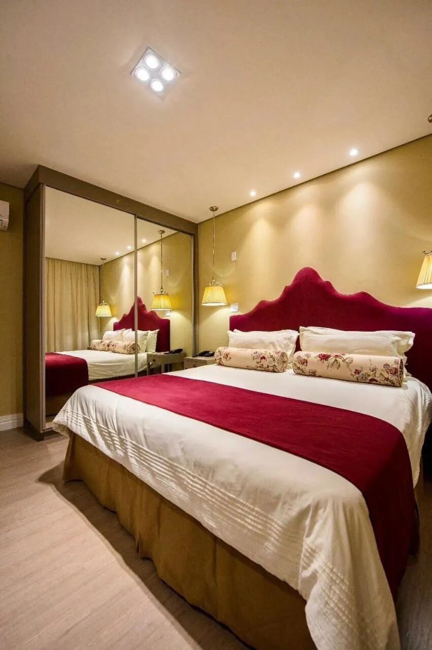 Bed in Araçatuba Plaza Hotel