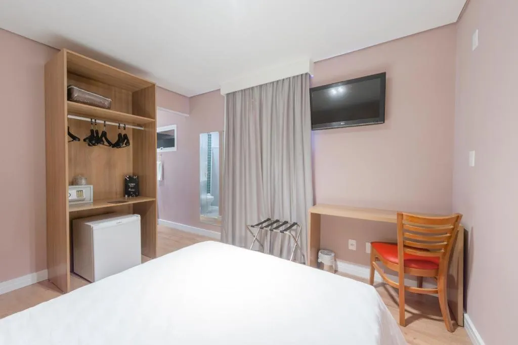 Bed in Araçatuba Plaza Hotel